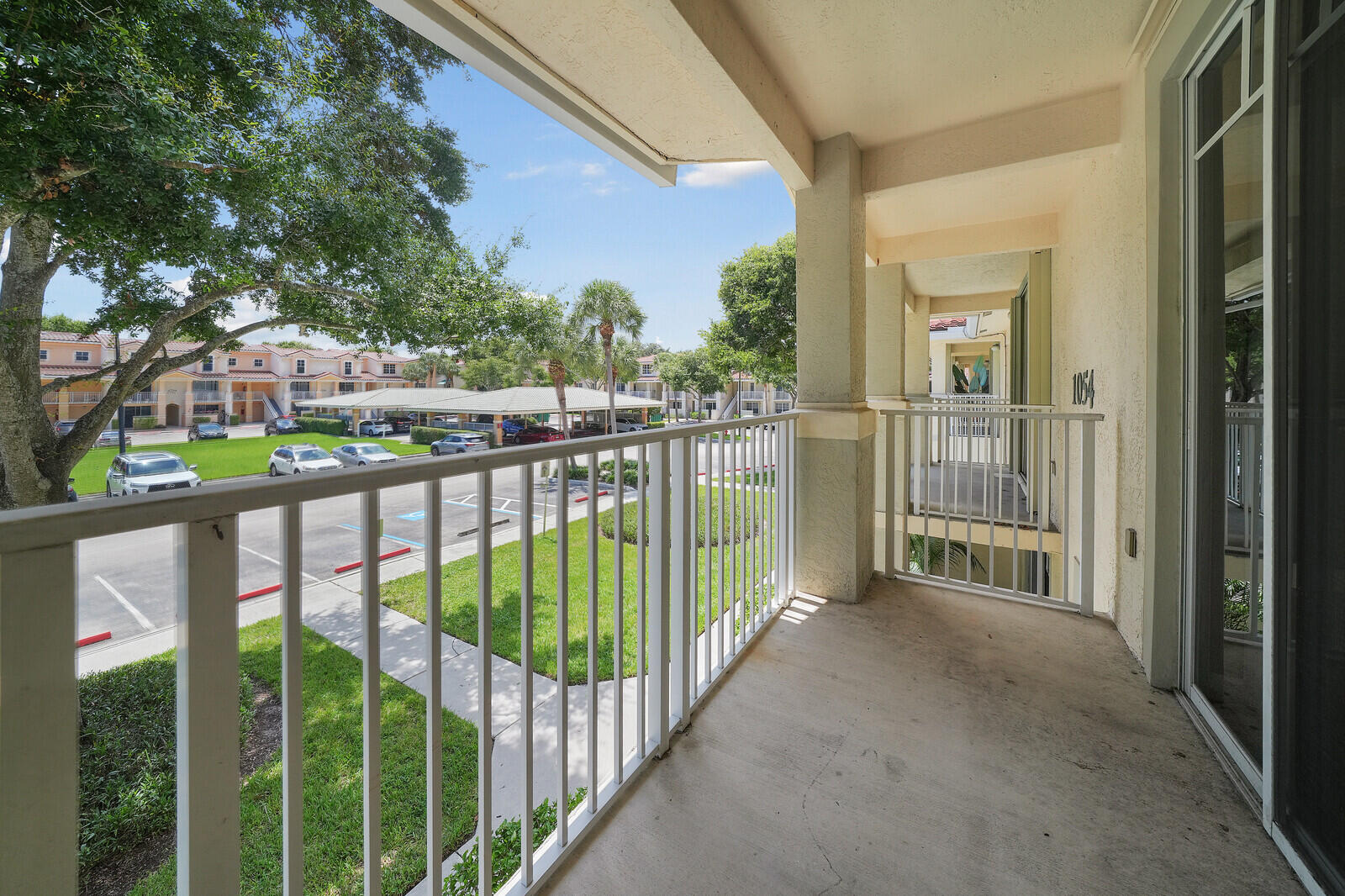 1054 University Boulevard 21 Property Photo 5