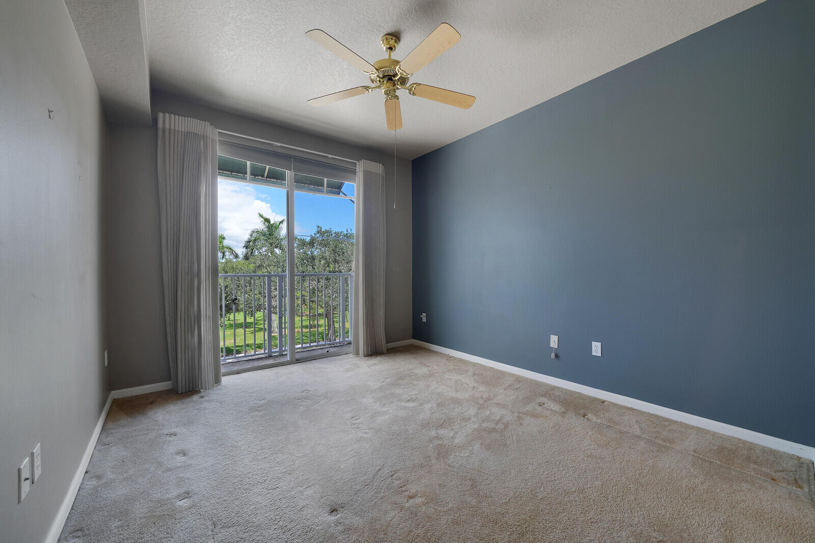 1054 University Boulevard 21 Property Photo 16