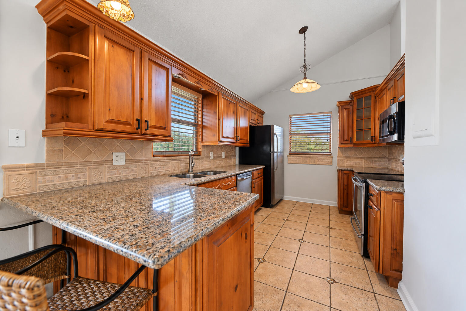 232 Maplecrest Circle Property Photo 4
