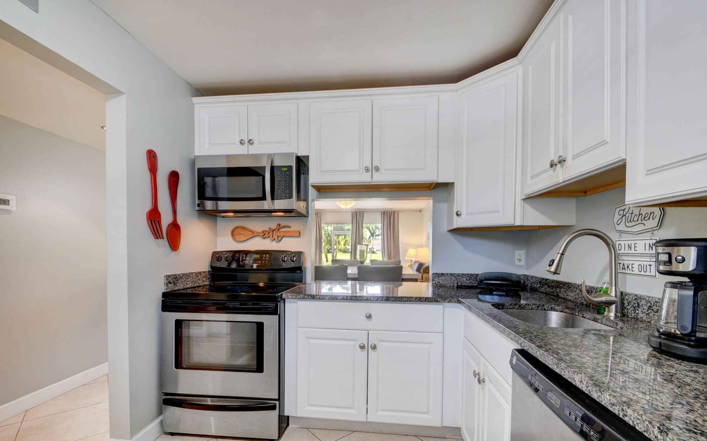 2700 Fiore Way 106 Property Photo 3