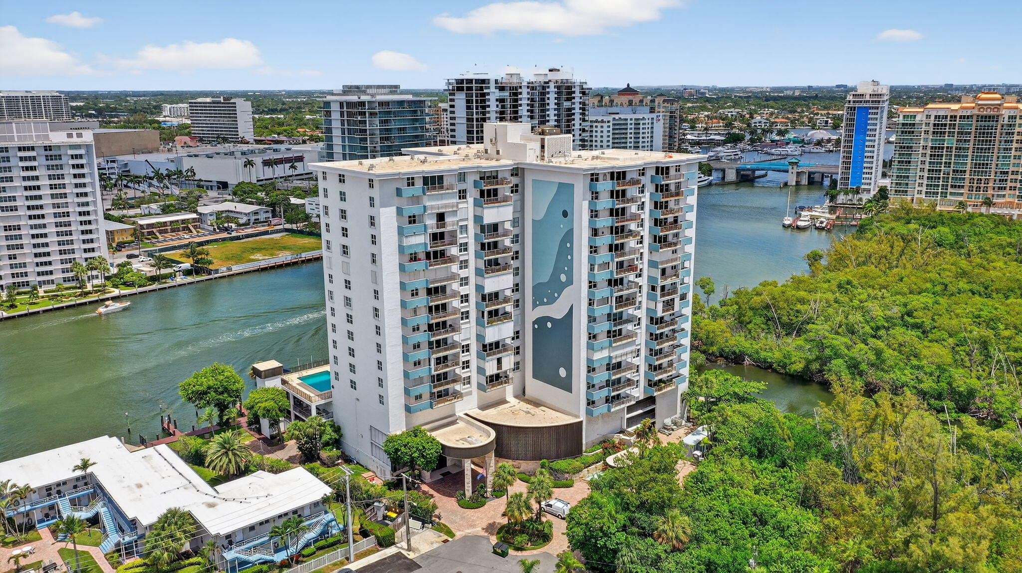 777 Bayshore Drive 701 Property Photo 1