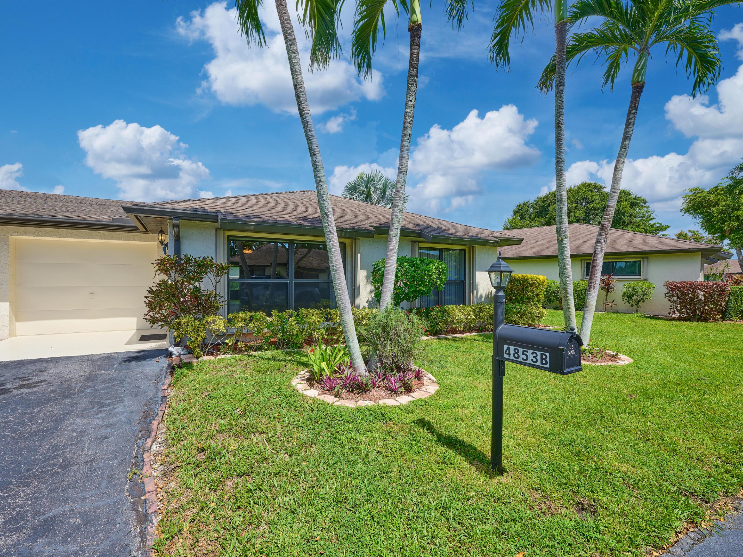 4853 Equestrian Circle B Property Photo 1