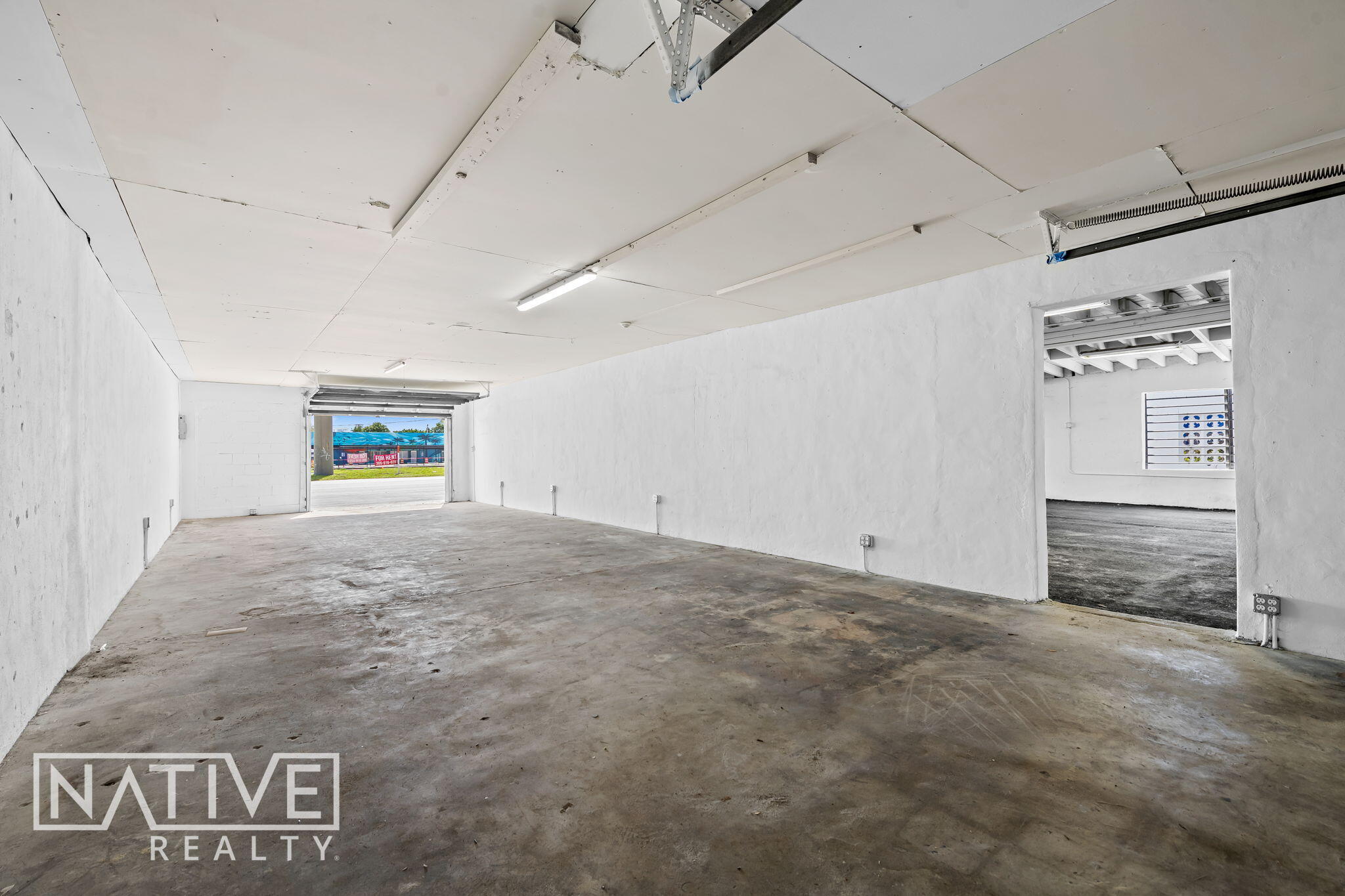 225 N Dixie Highway Property Photo 38