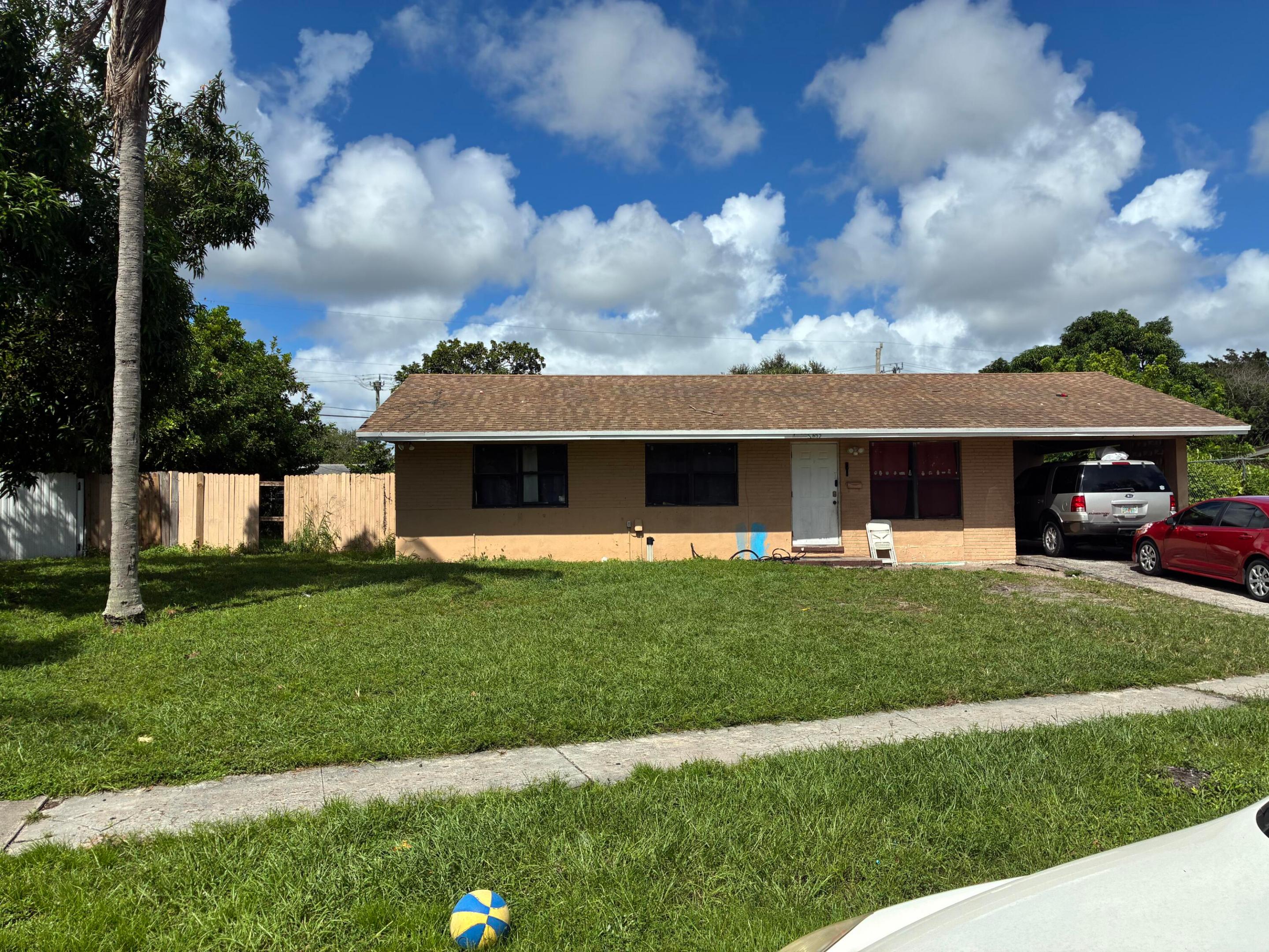 1655 44th Street Property Photo 1