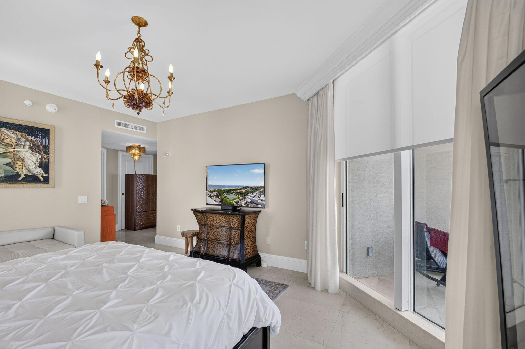 2700 N Ocean Drive 905b Property Photo 26