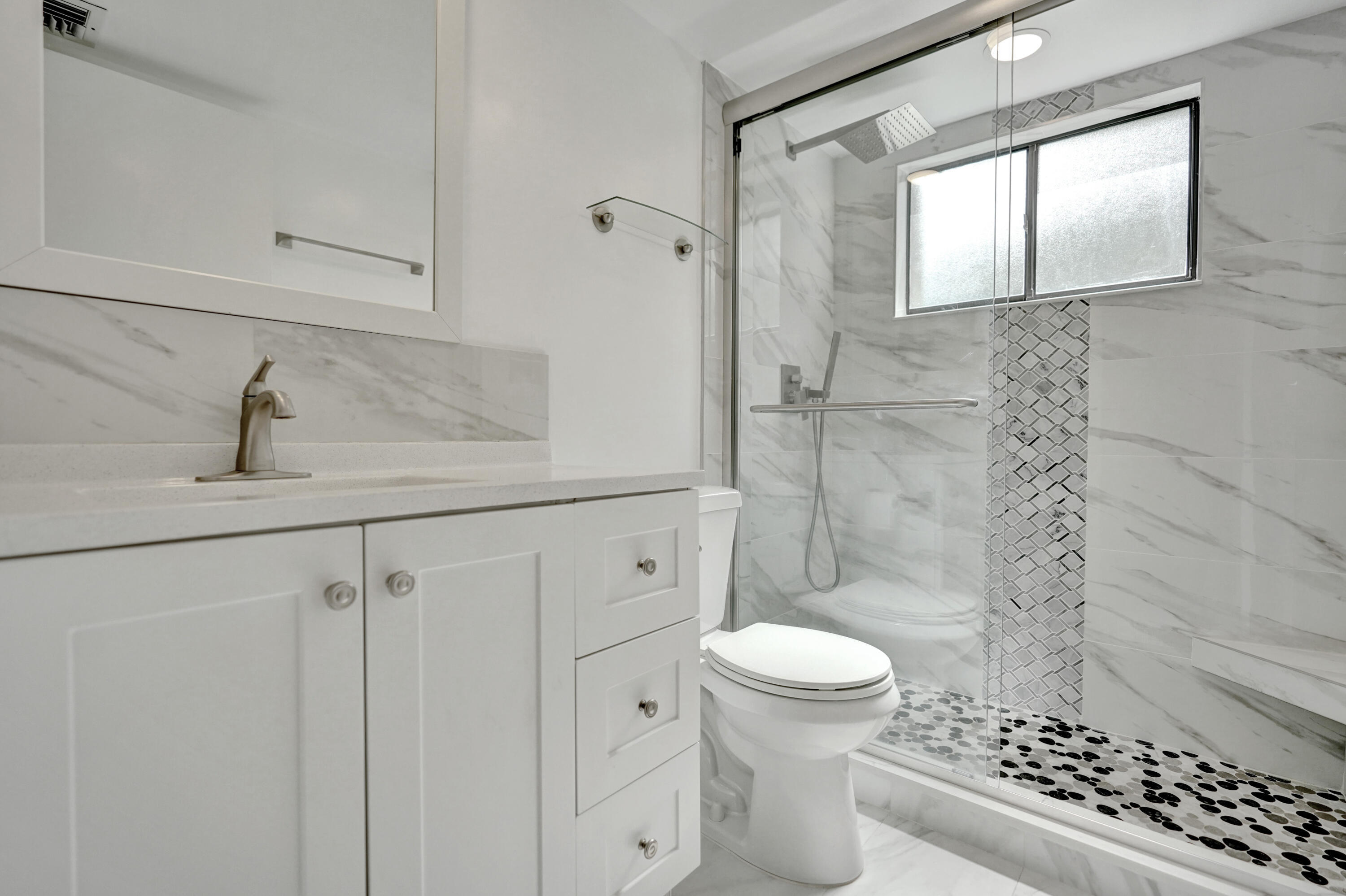 15036 Ashland Lane B 70 Property Photo 7