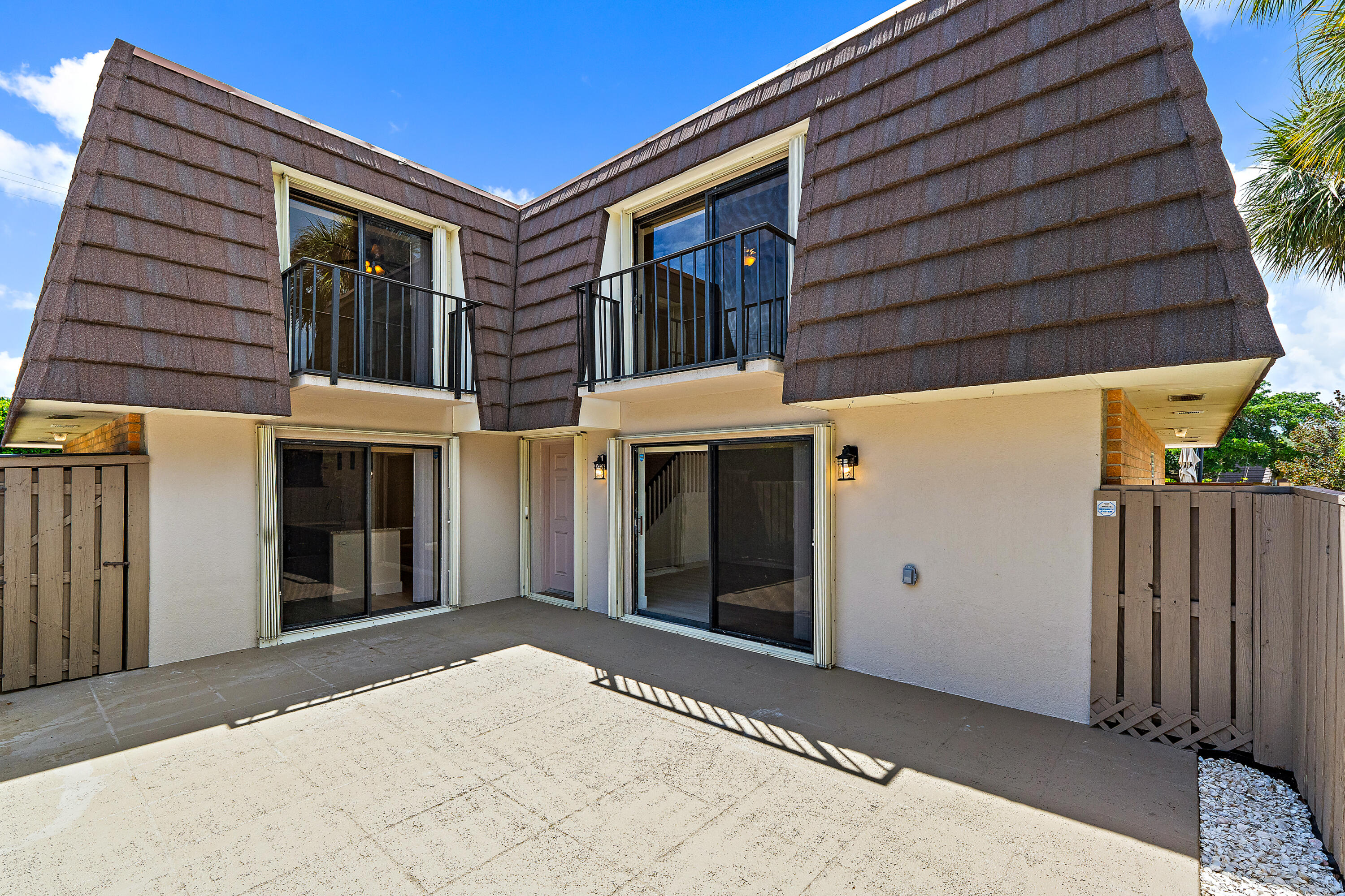 1221 12th Court Property Photo 6