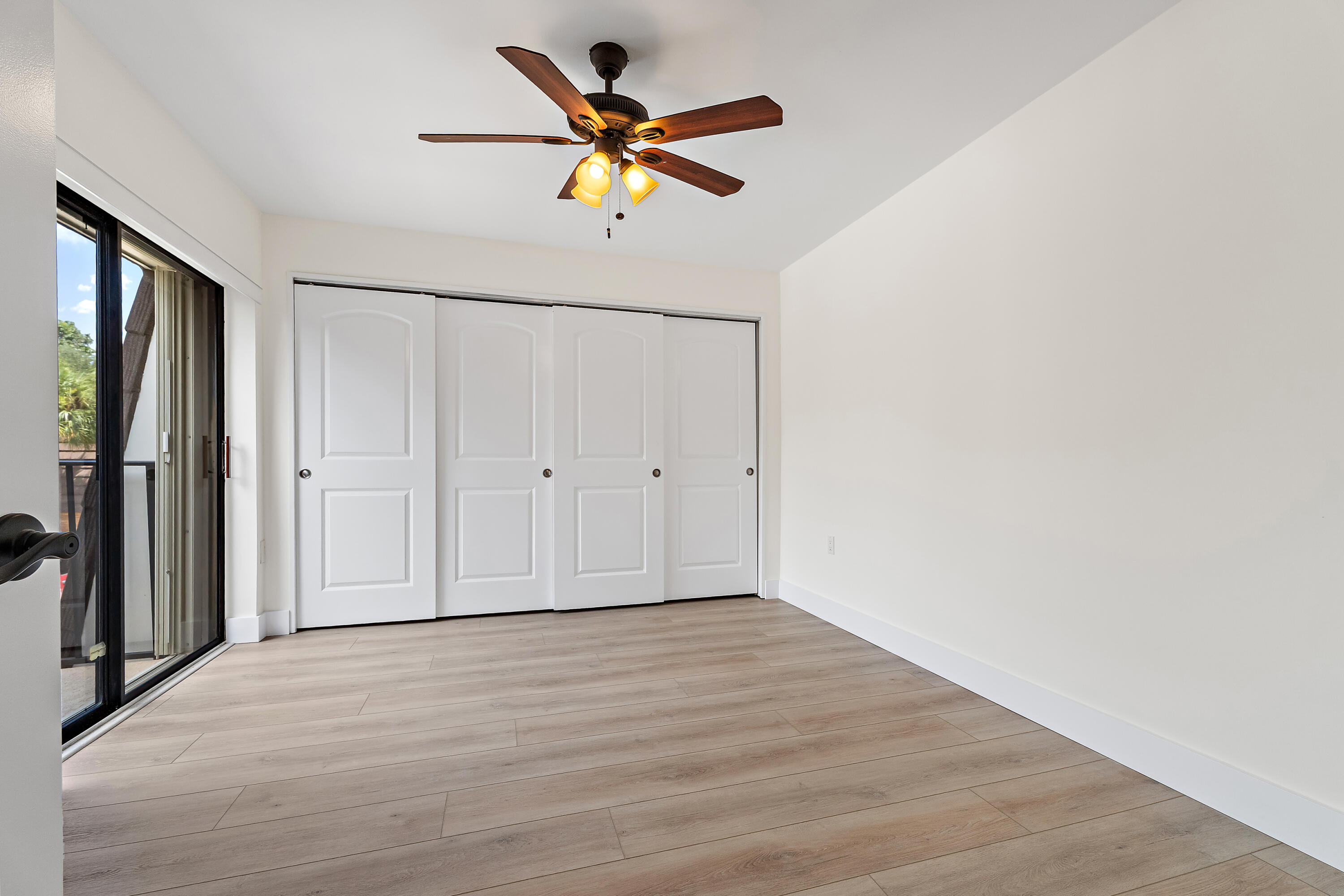 1221 12th Court Property Photo 34