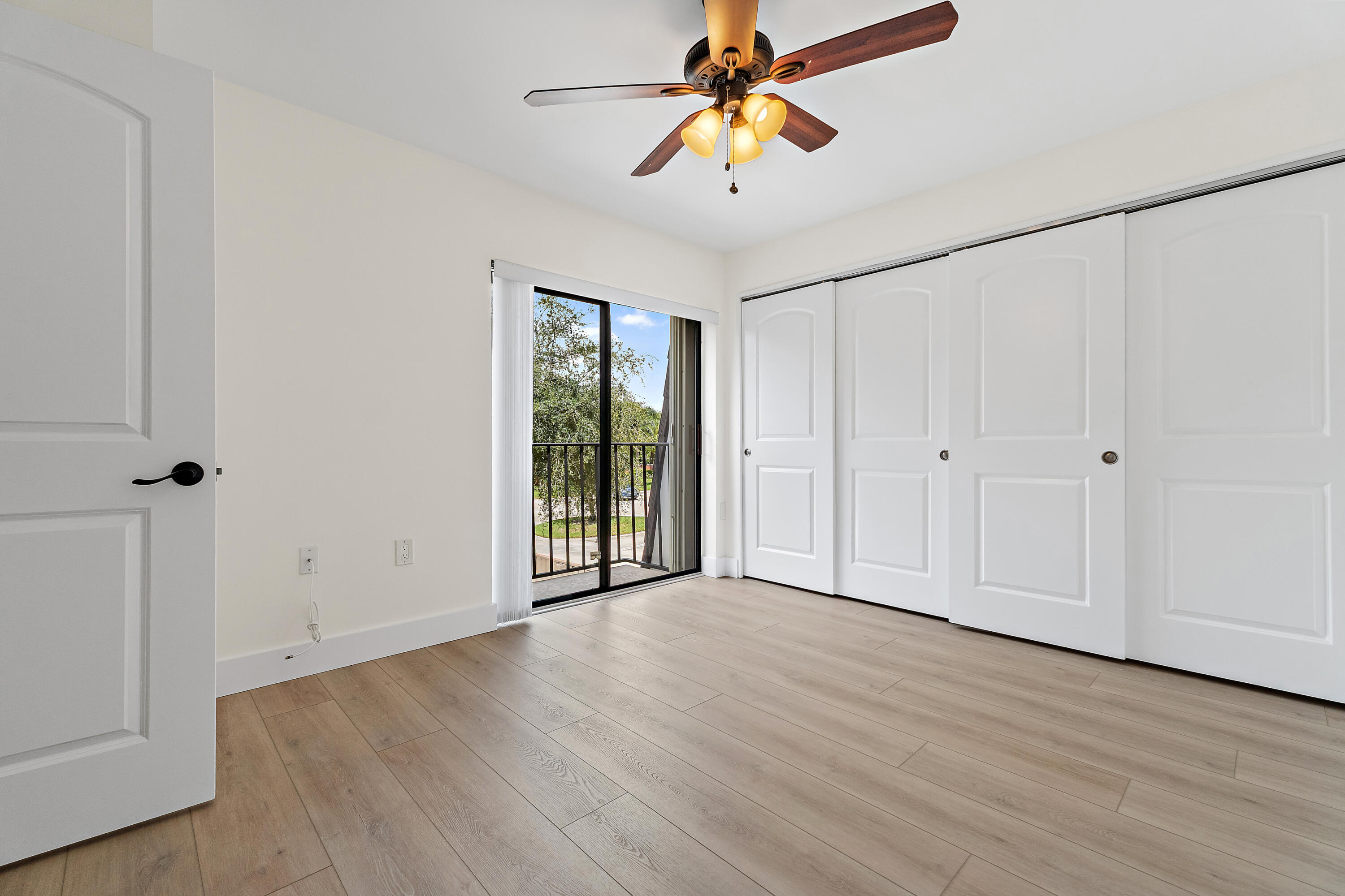 1221 12th Court Property Photo 35