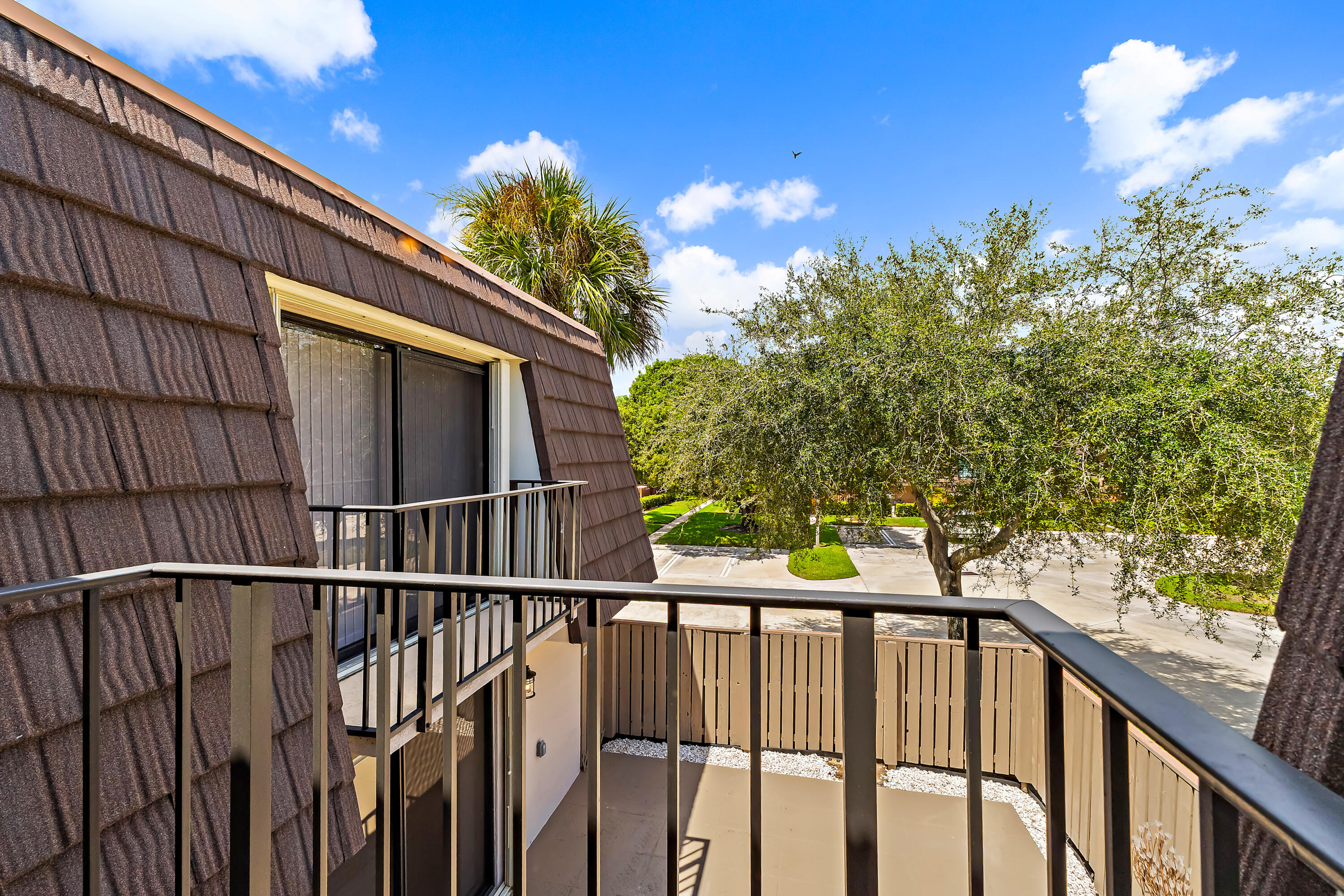 1221 12th Court Property Photo 37