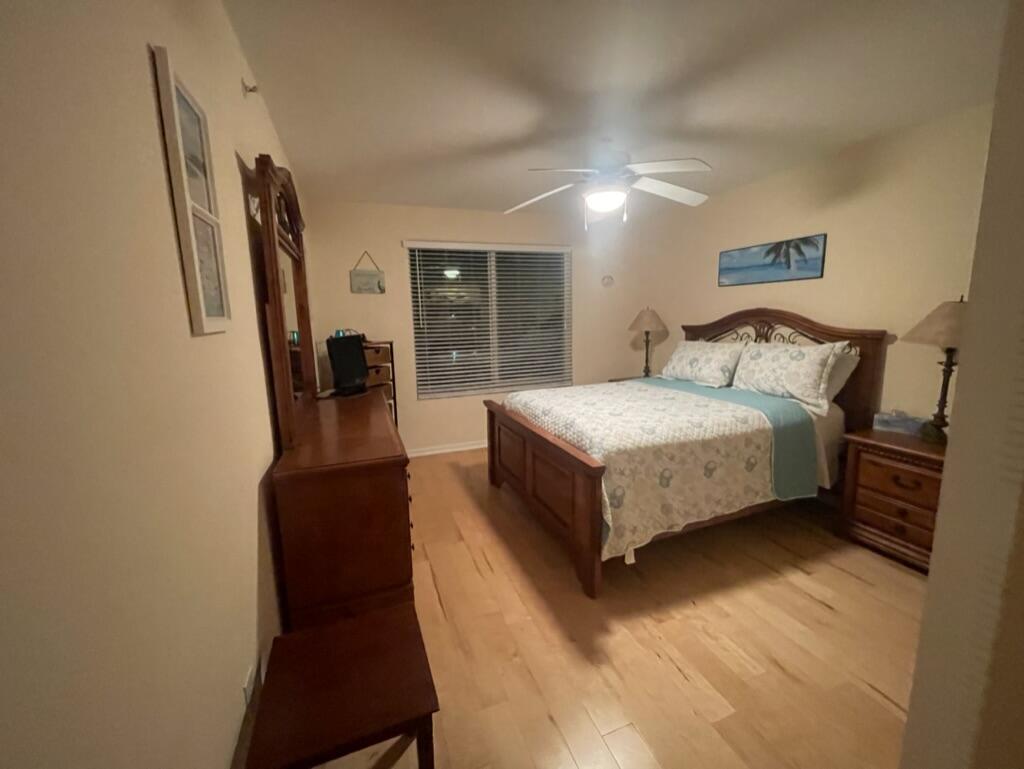712 Villa Circle Property Photo 12