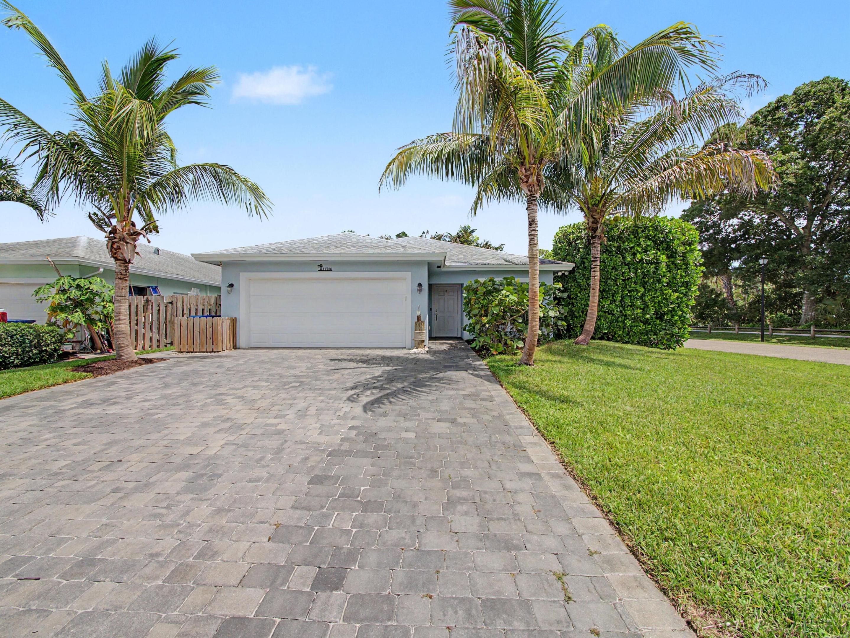 17700 Cornelia Avenue Property Photo 2