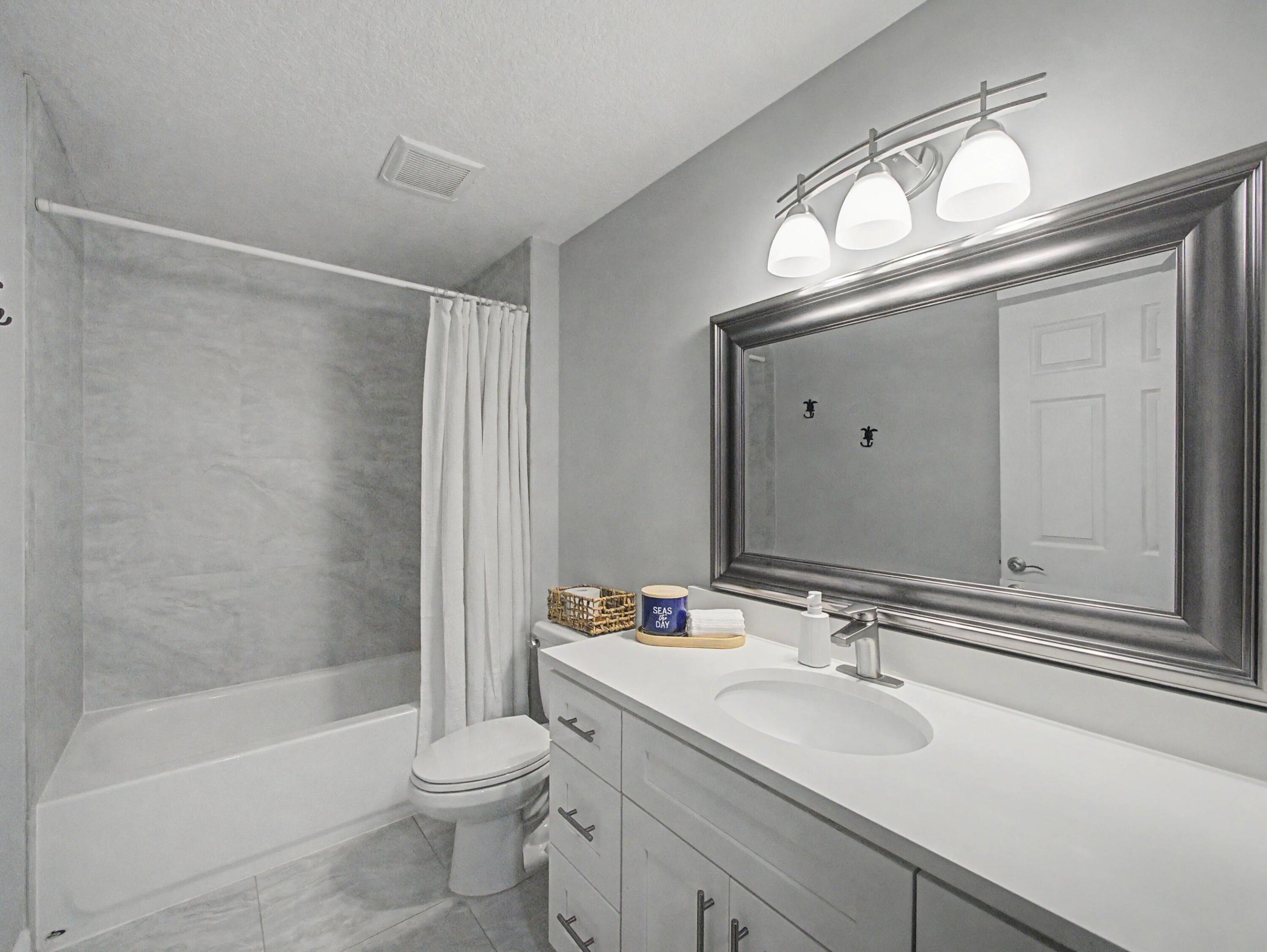 17700 Cornelia Avenue Property Photo 11