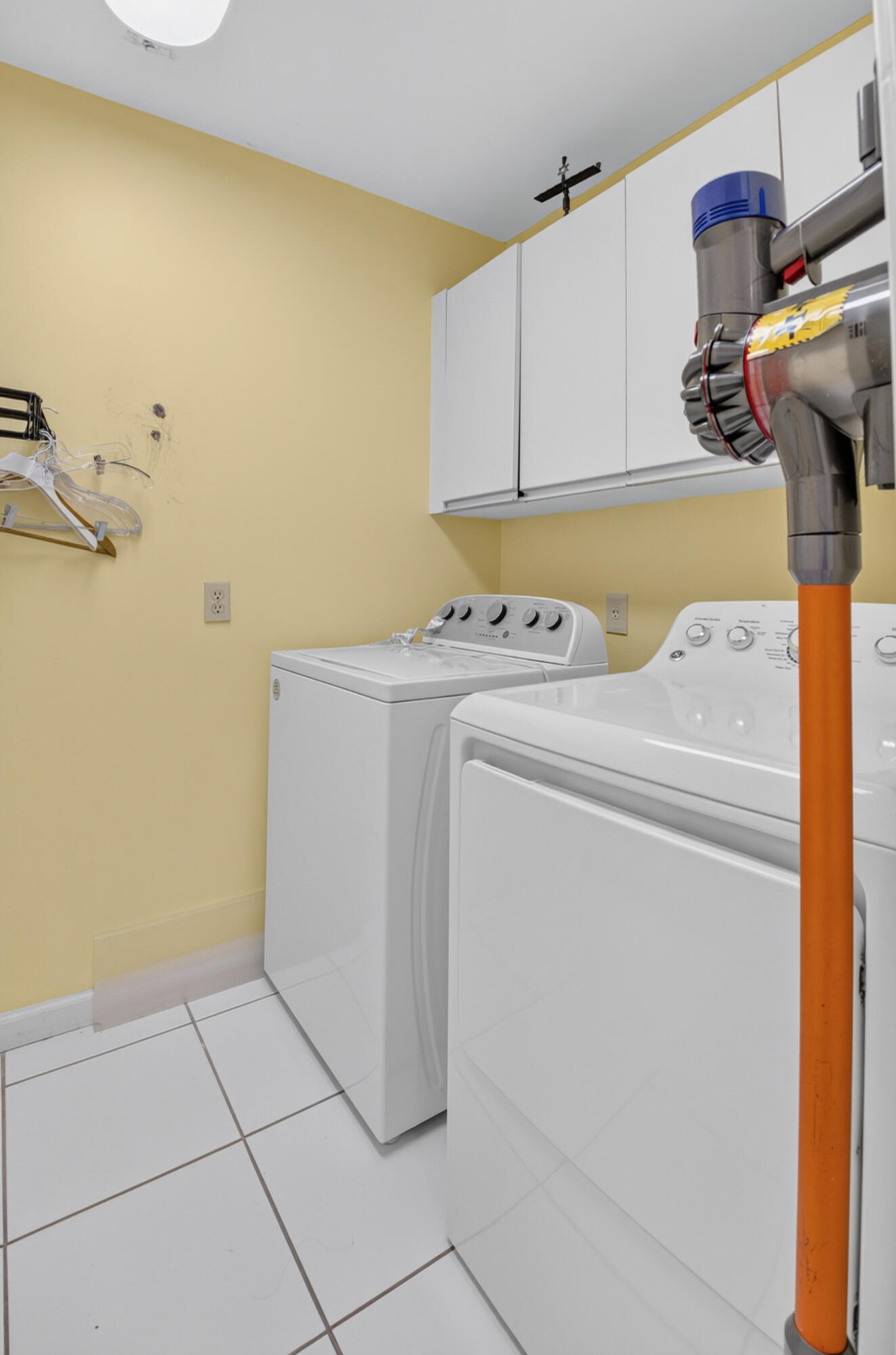 19380 Cedar Glen Drive Property Photo 20