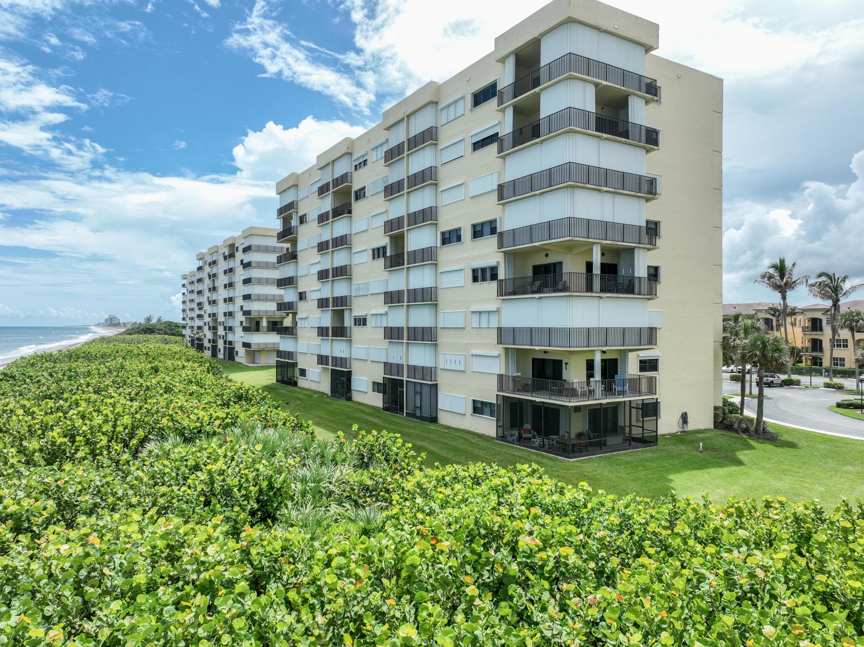 7420 S Ocean Drive 211 Property Photo 25