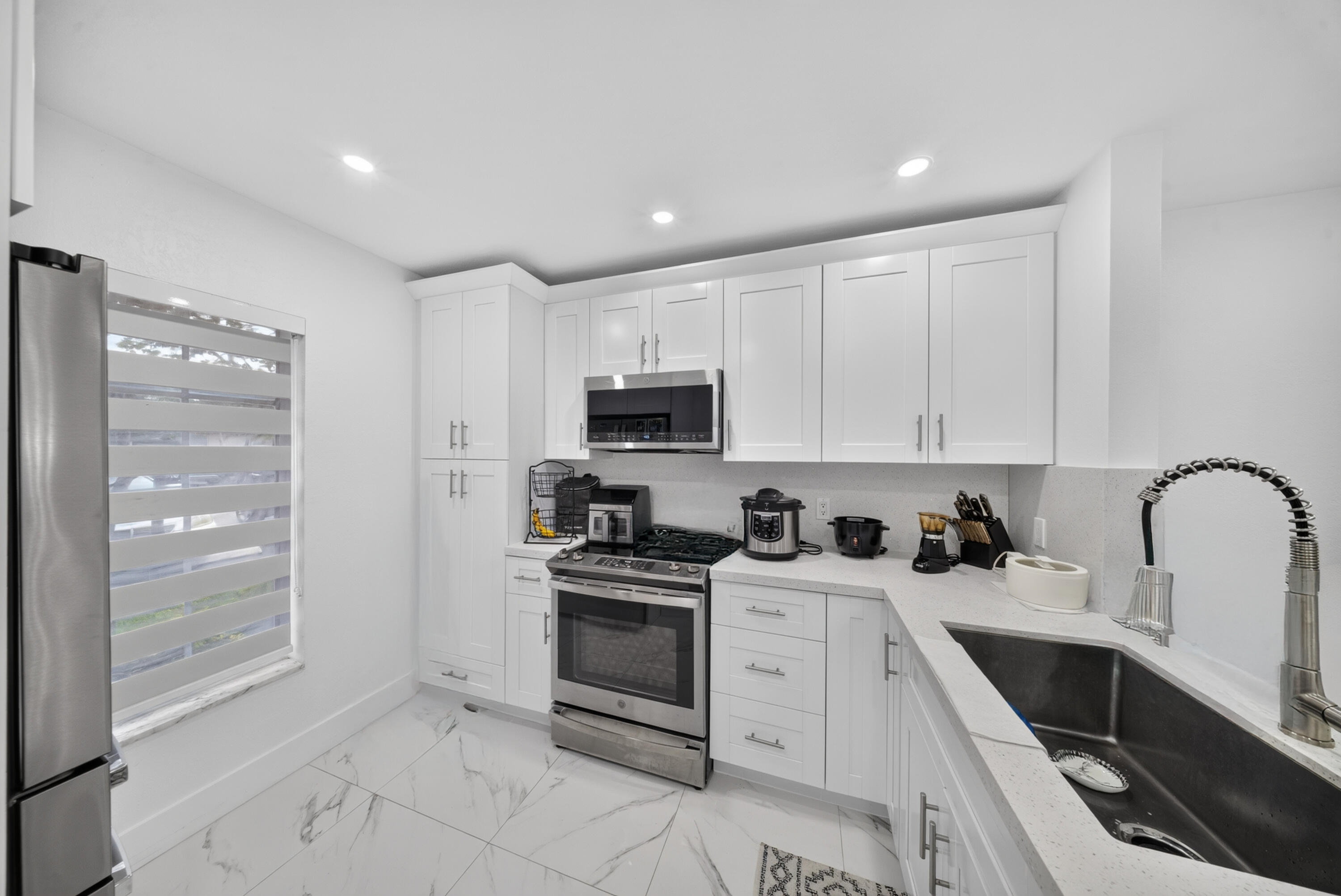 265 Cape Cod Circle Property Photo 5