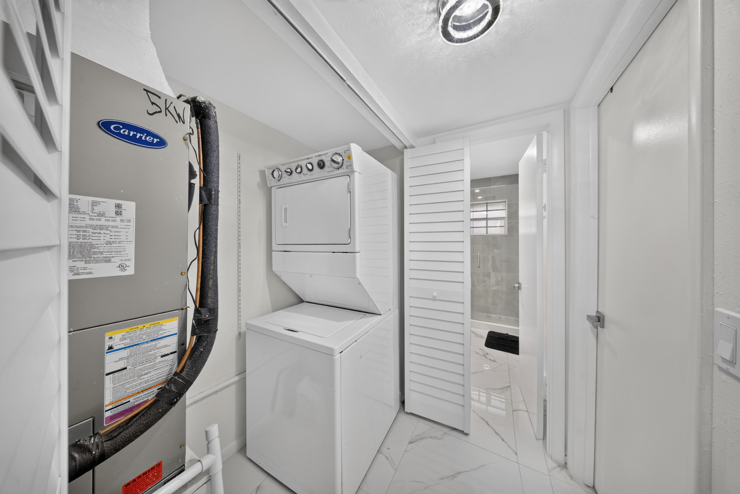 265 Cape Cod Circle Property Photo 12