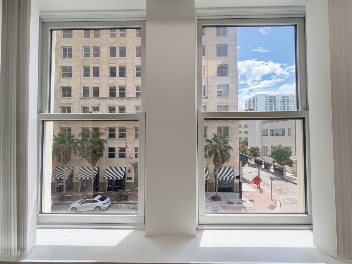 120 S Olive Avenue 301 Property Photo 2