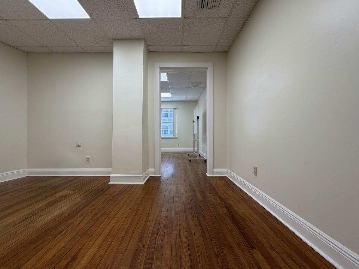 120 S Olive Avenue 301 Property Photo 6