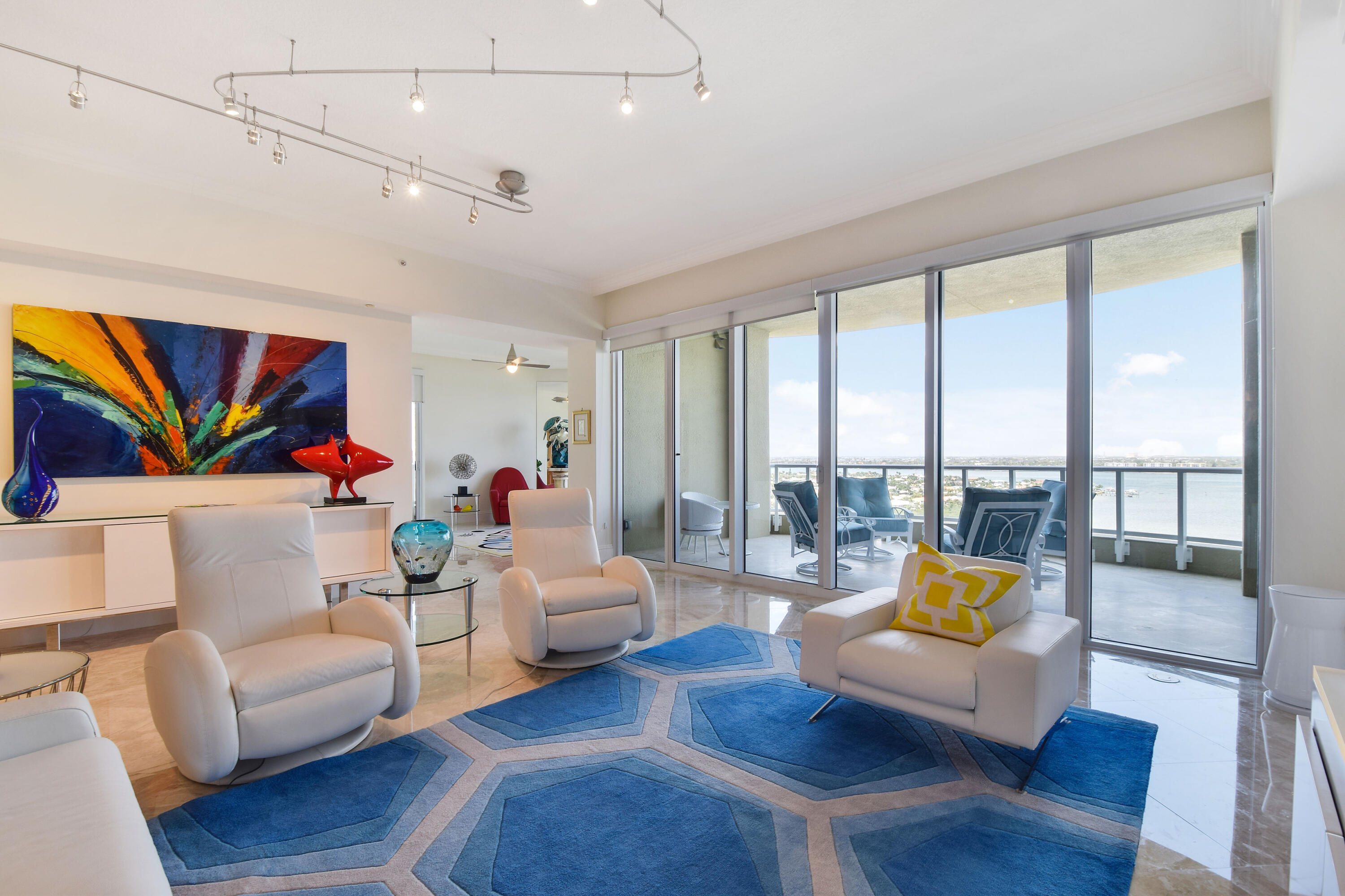 5050 N Ocean Drive 1503 Property Photo 4