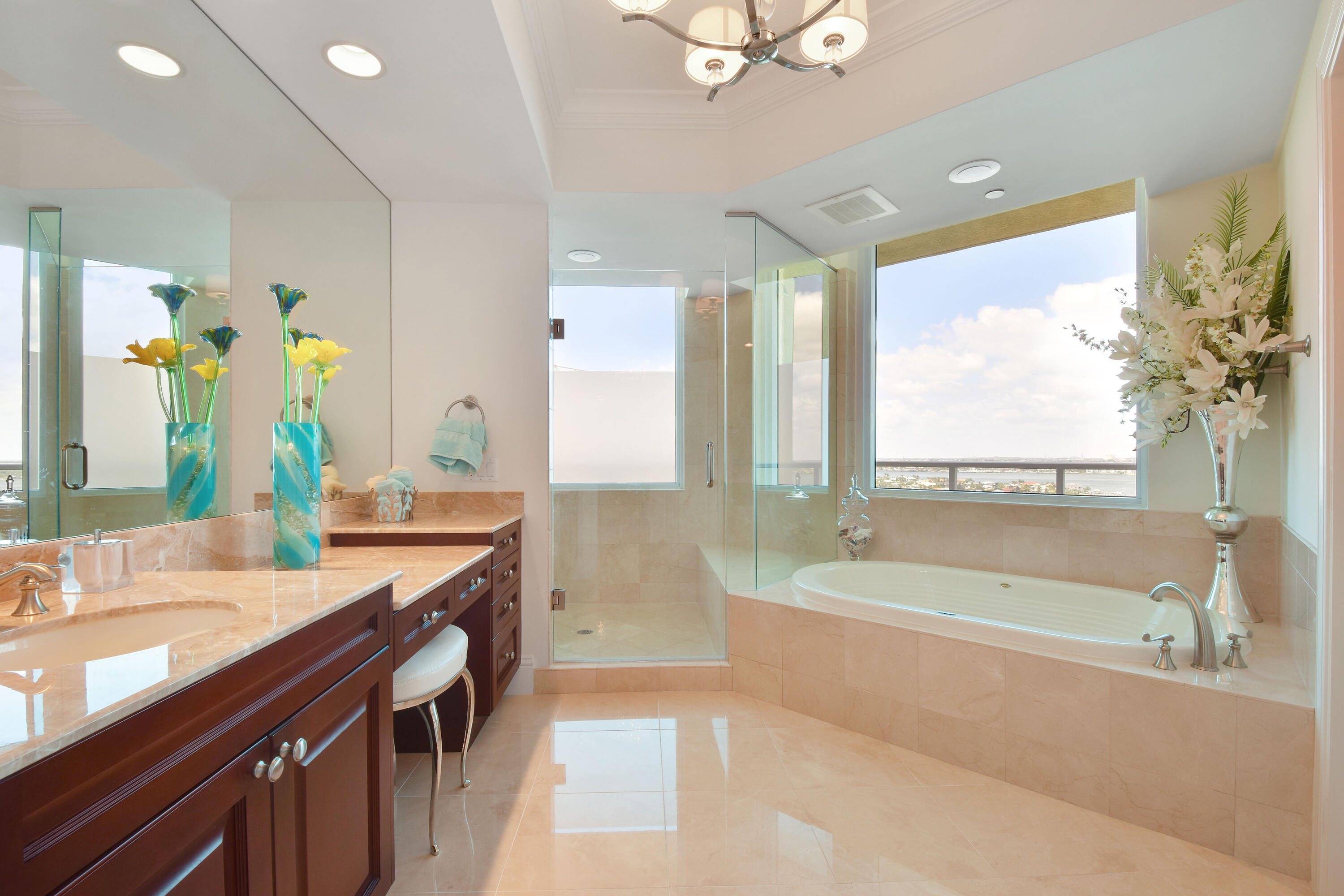 5050 N Ocean Drive 1503 Property Photo 12