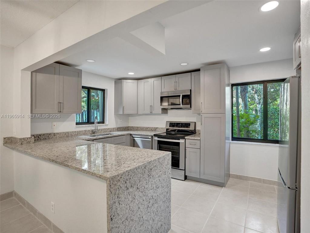 6 Chestnut Circle Property Photo 5
