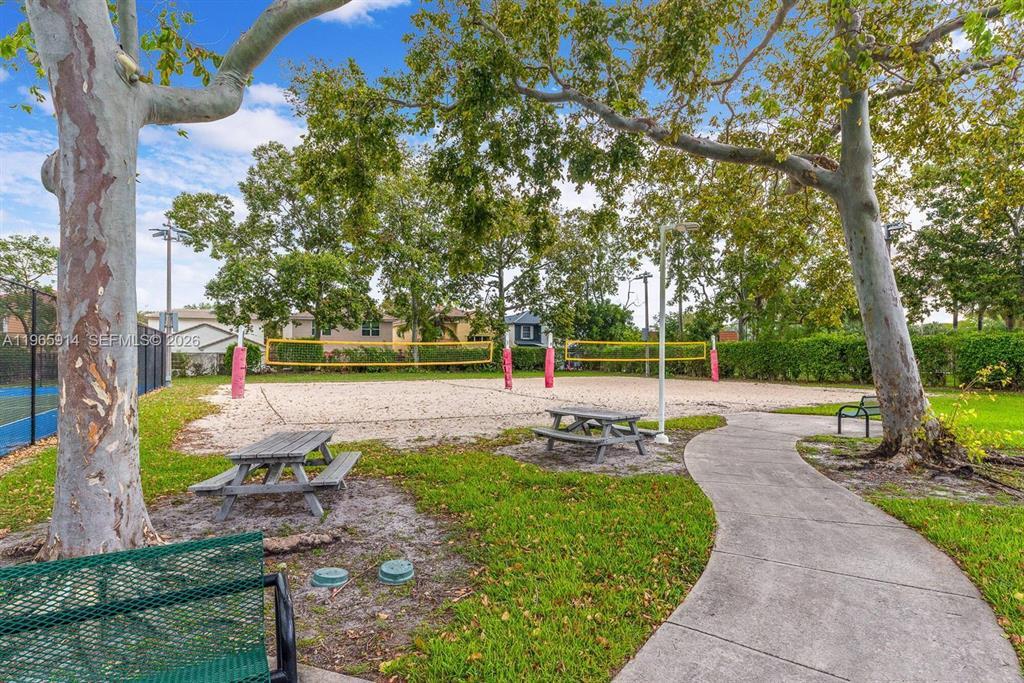 6 Chestnut Circle Property Photo 10