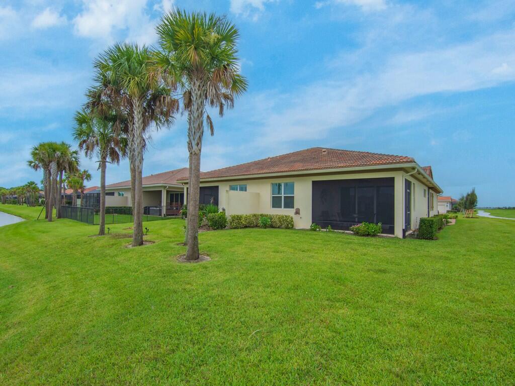 24032 Sw Firenze Way Property Photo 19