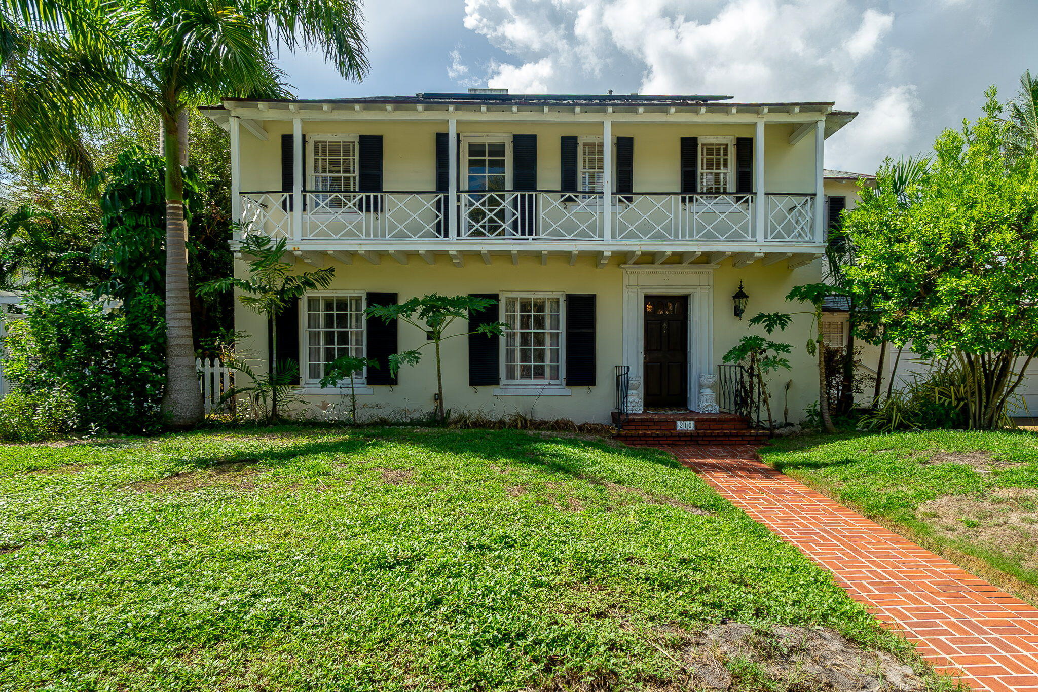 210 BELMONTE Road Property Photo 1