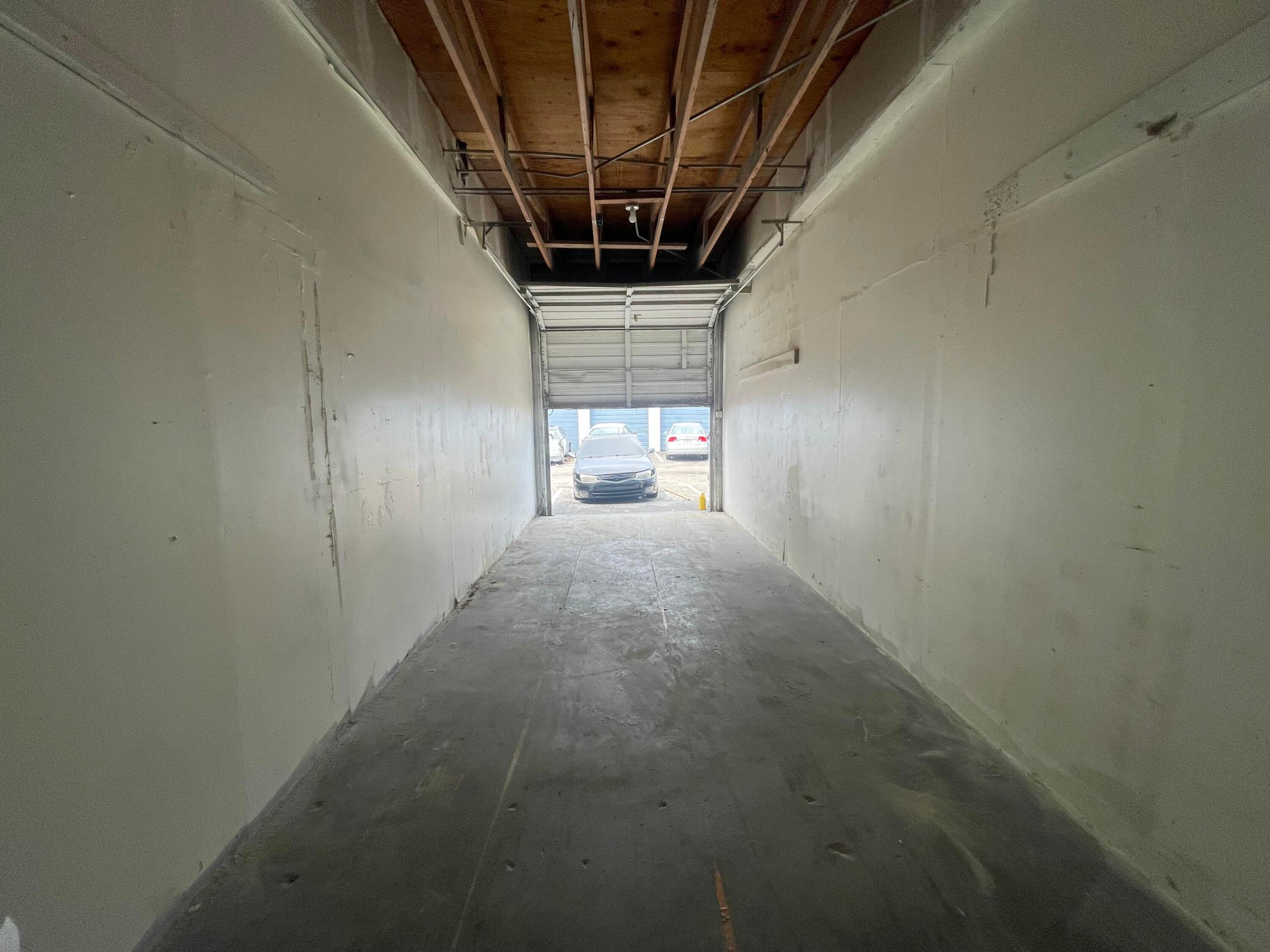 821 Nw 45th Street E Property Photo 1