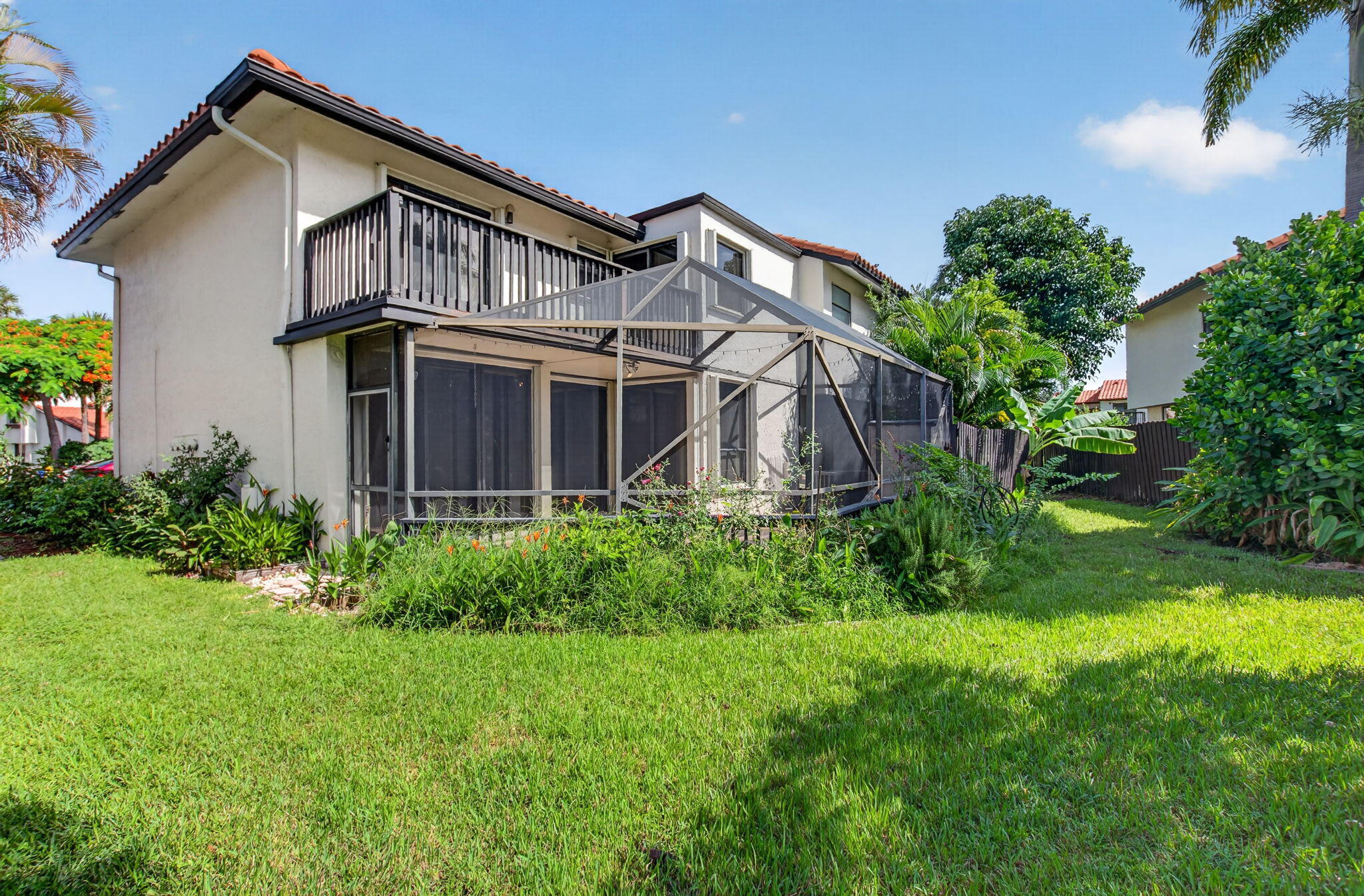 5726 Fox Hollow Drive G Property Photo 1