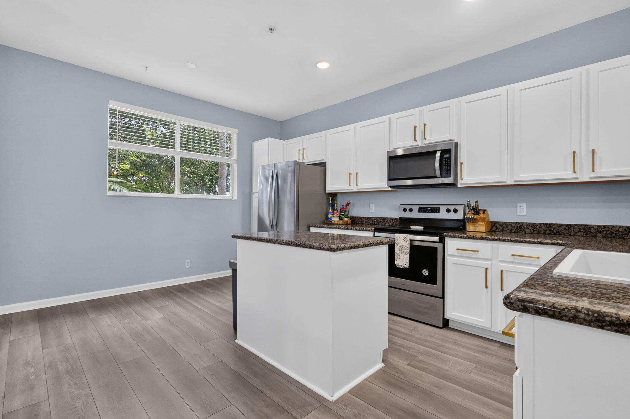 2899 S Greenleaf Circle Property Photo 15
