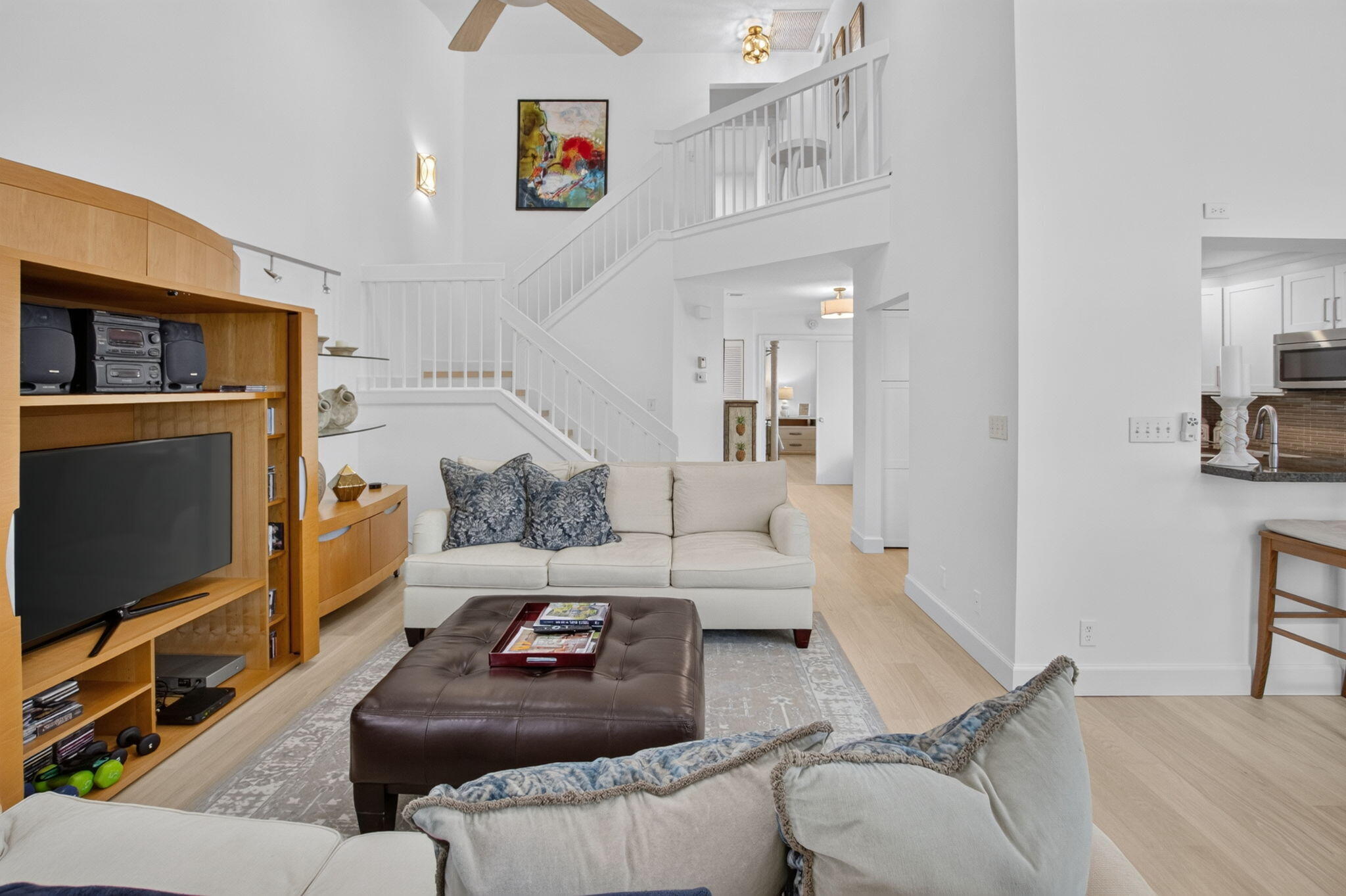 5576 Fox Hollow Drive Property Photo 9