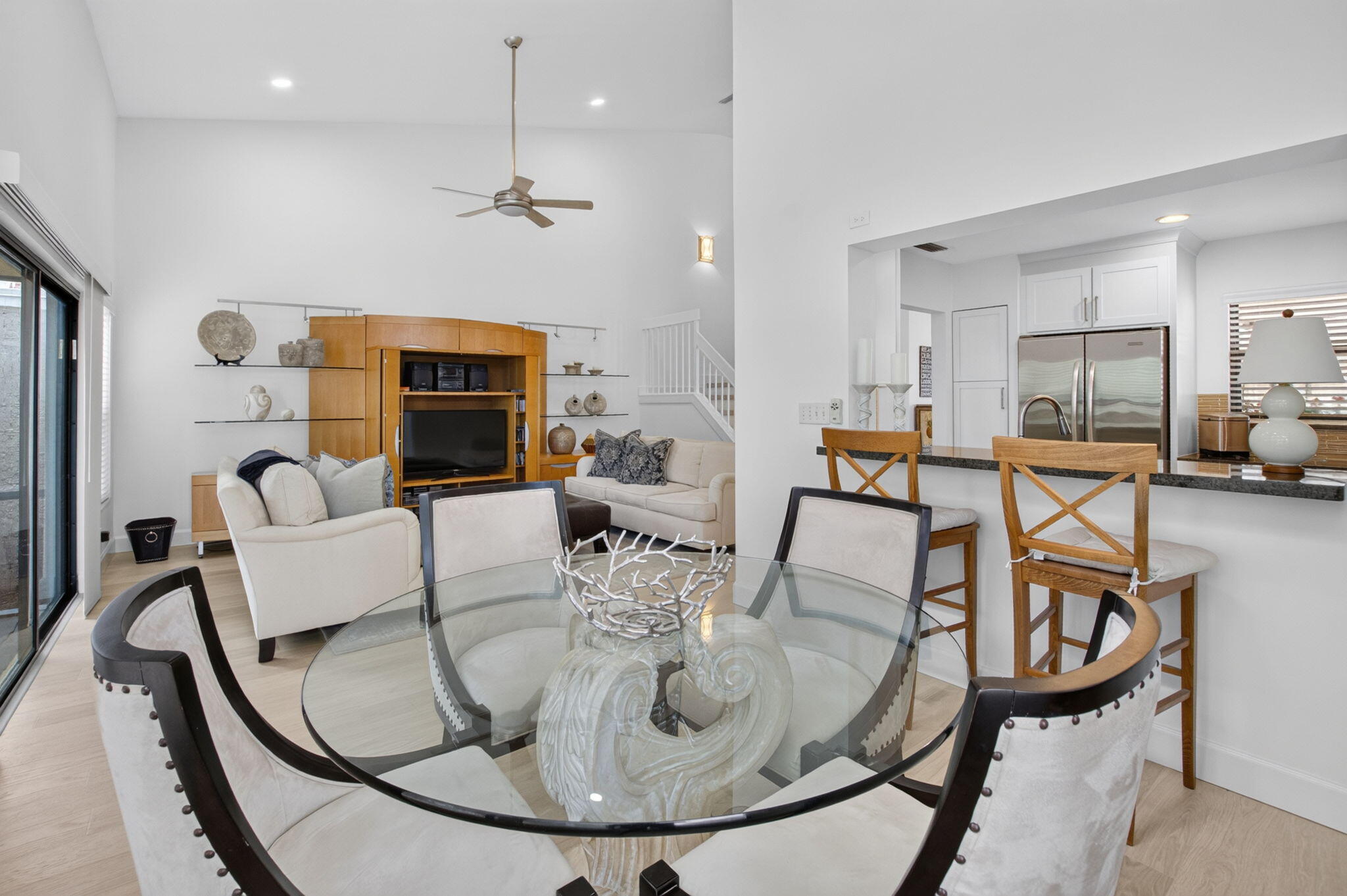 5576 Fox Hollow Drive Property Photo 14