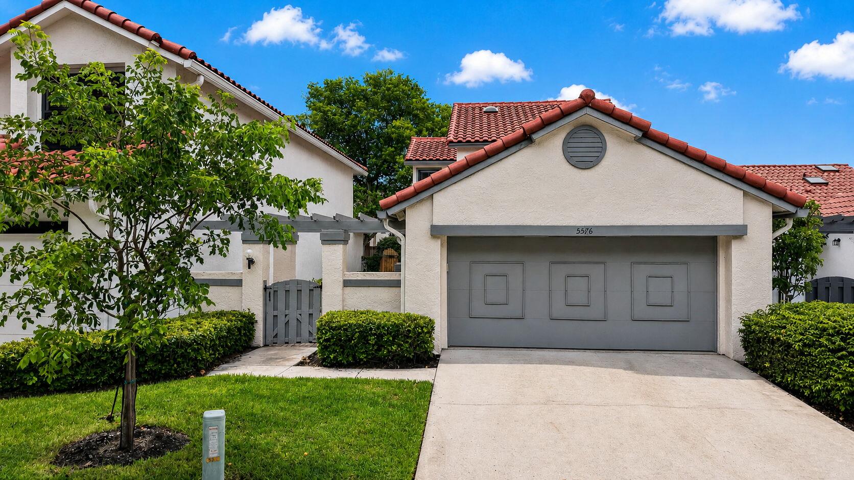 5576 Fox Hollow Drive Property Photo 45