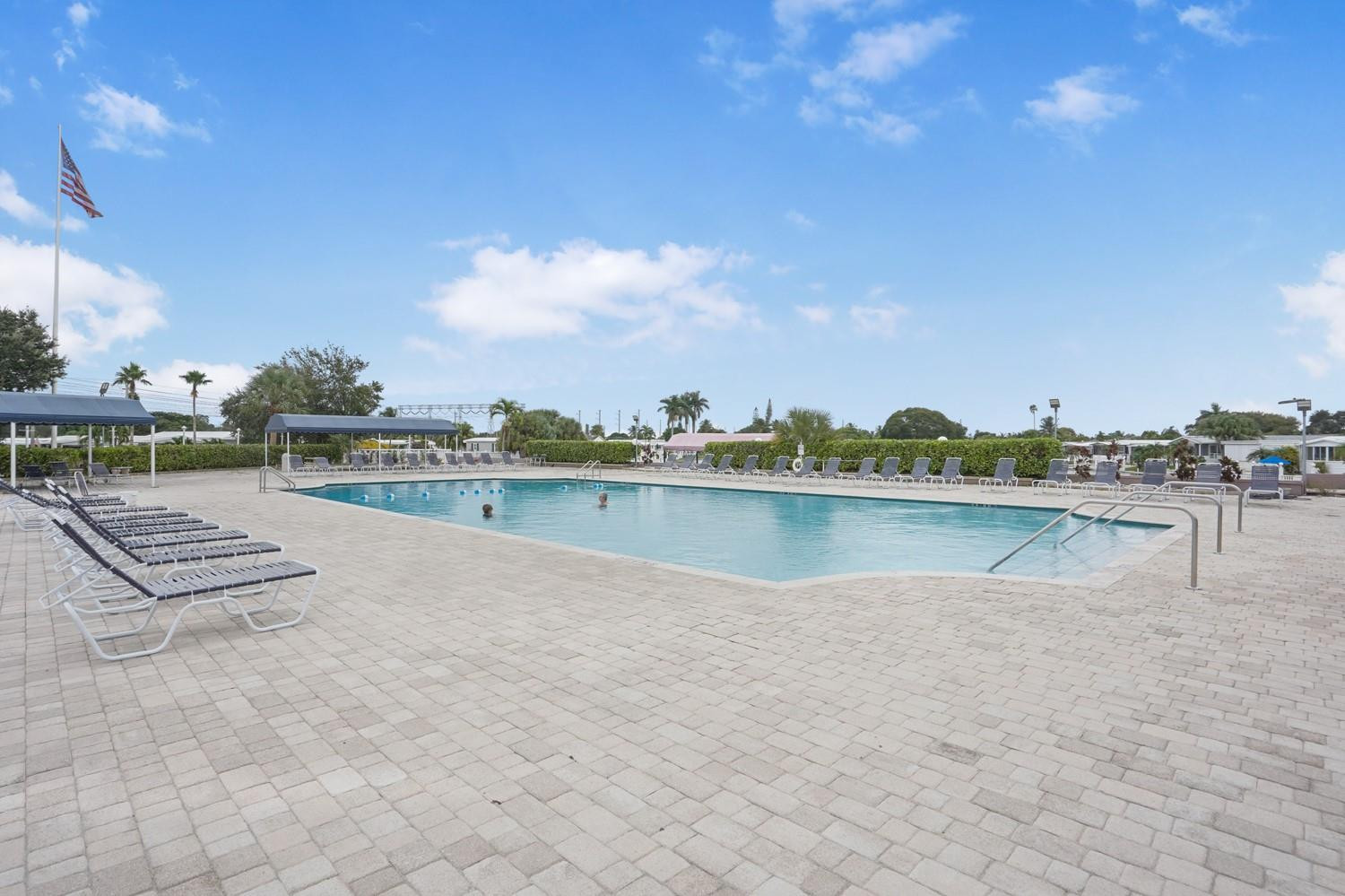3055 Lakeshore Drive Property Photo 56