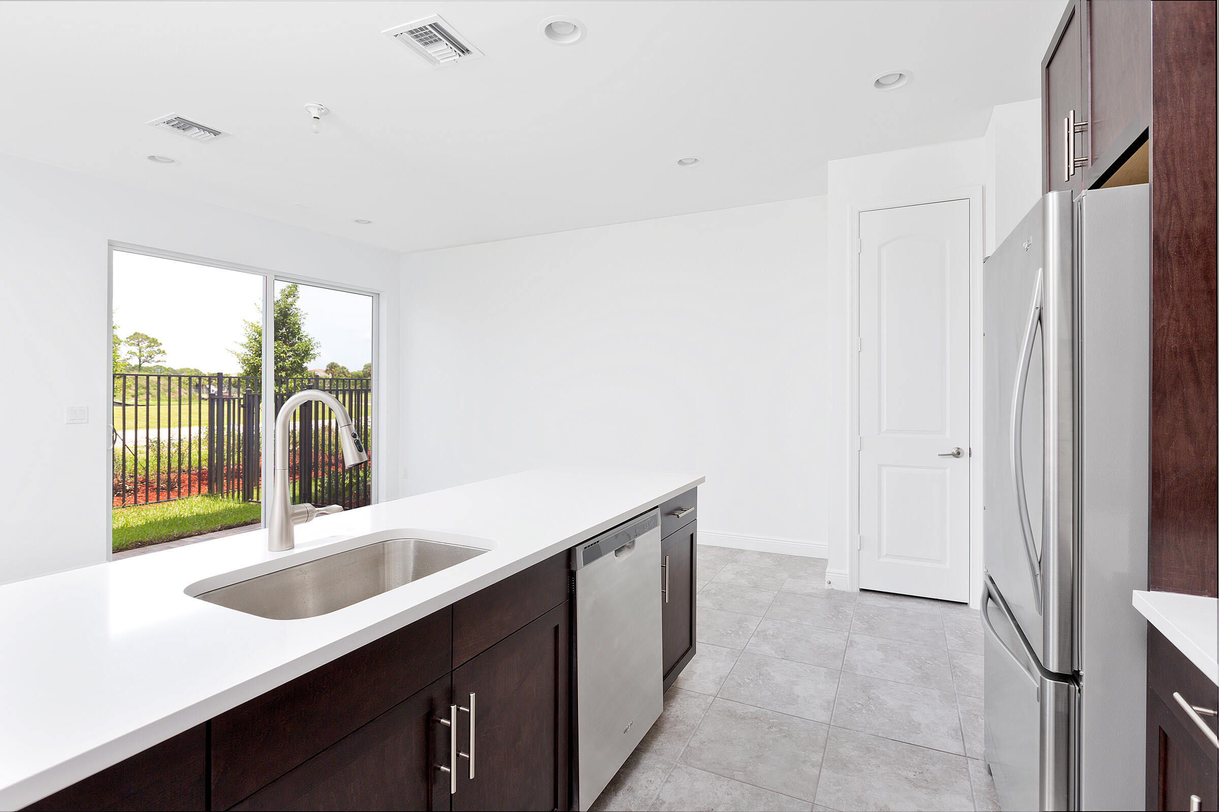 6954 Pines Circle 51 Property Photo 10