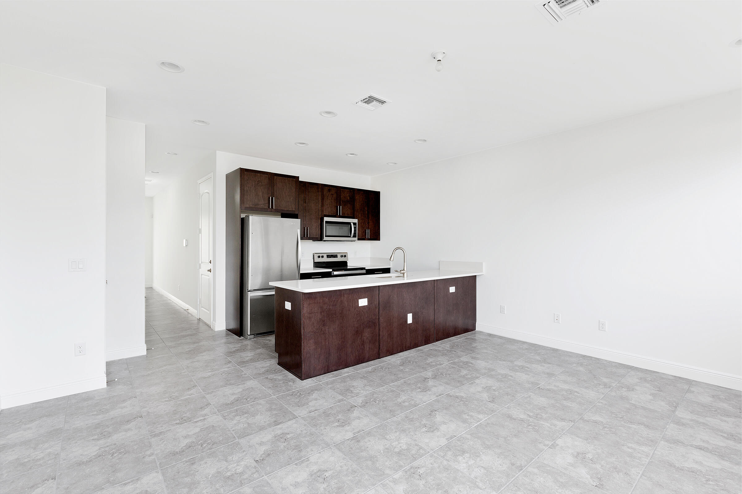 6954 Pines Circle 51 Property Photo 14