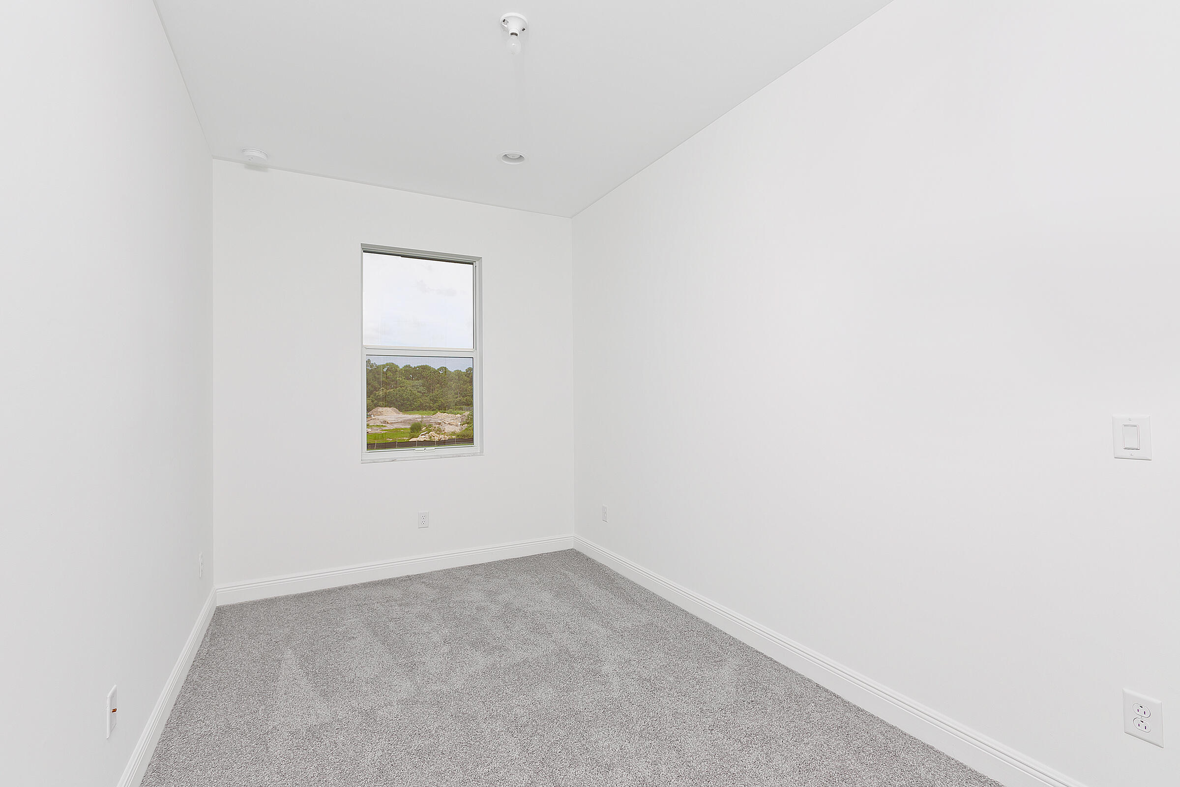 6954 Pines Circle 51 Property Photo 22