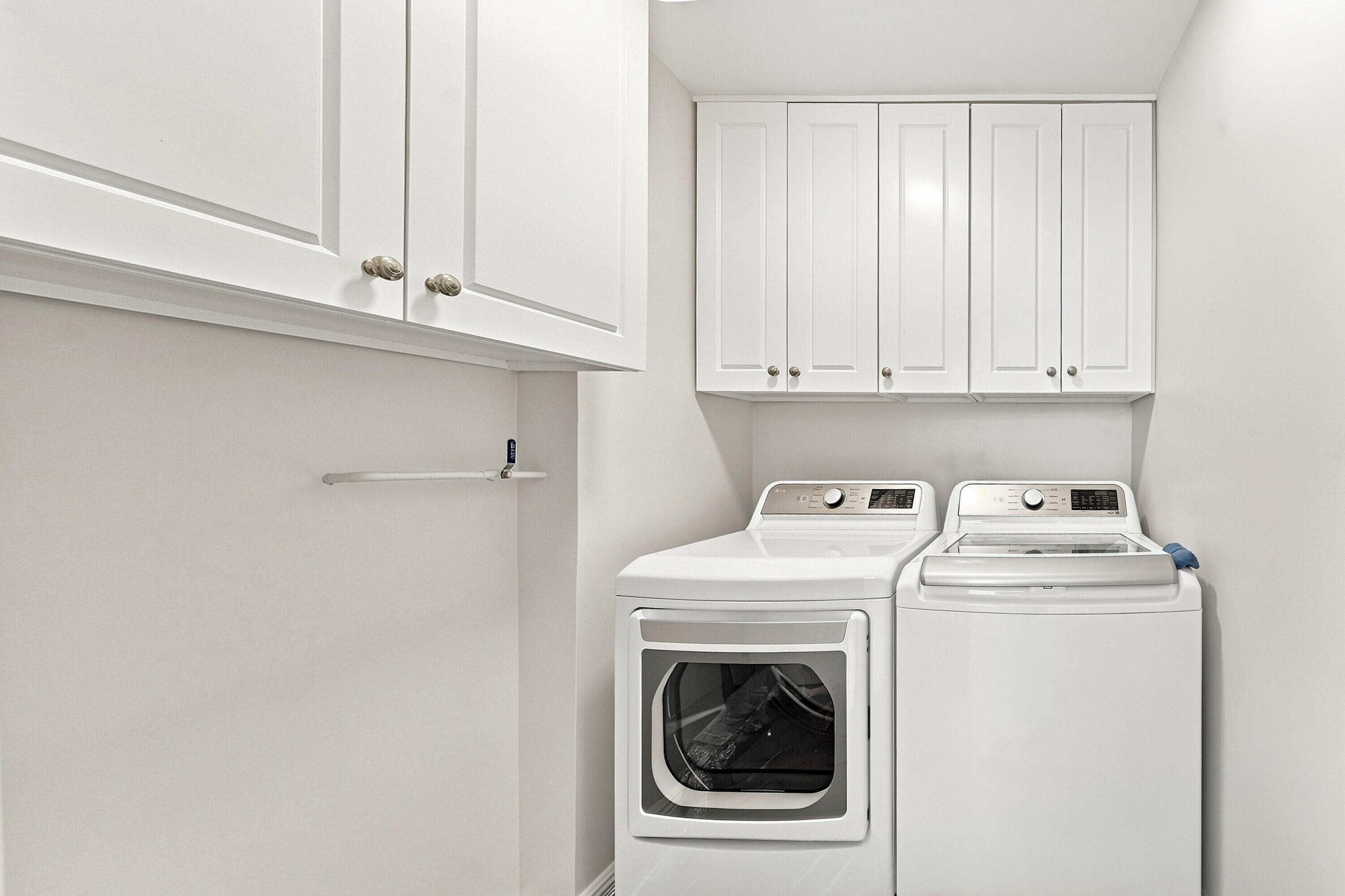 633 Normandy Lane Unit N Property Photo 17