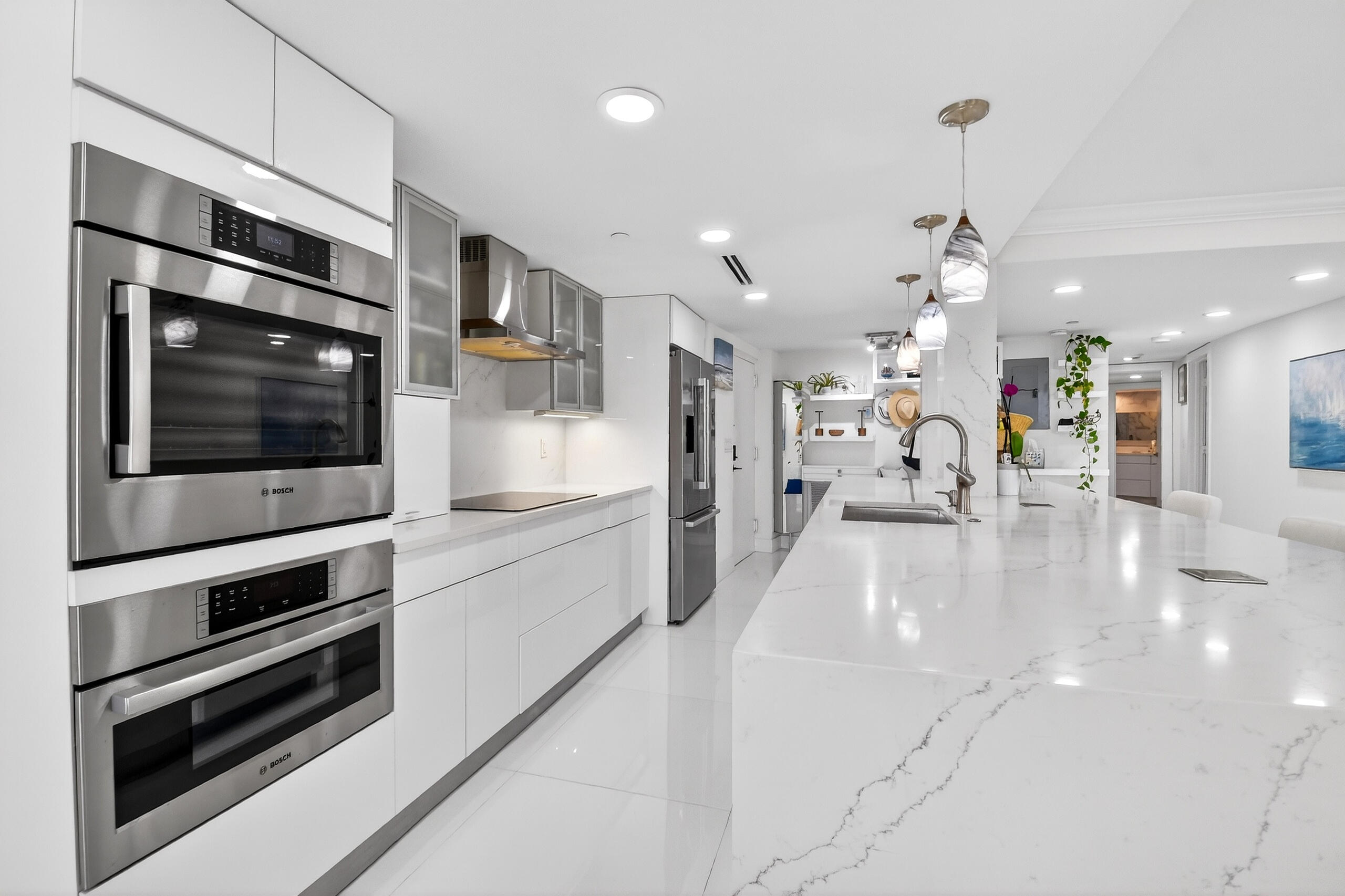 3400 S Ocean Boulevard 4c I Property Photo 8