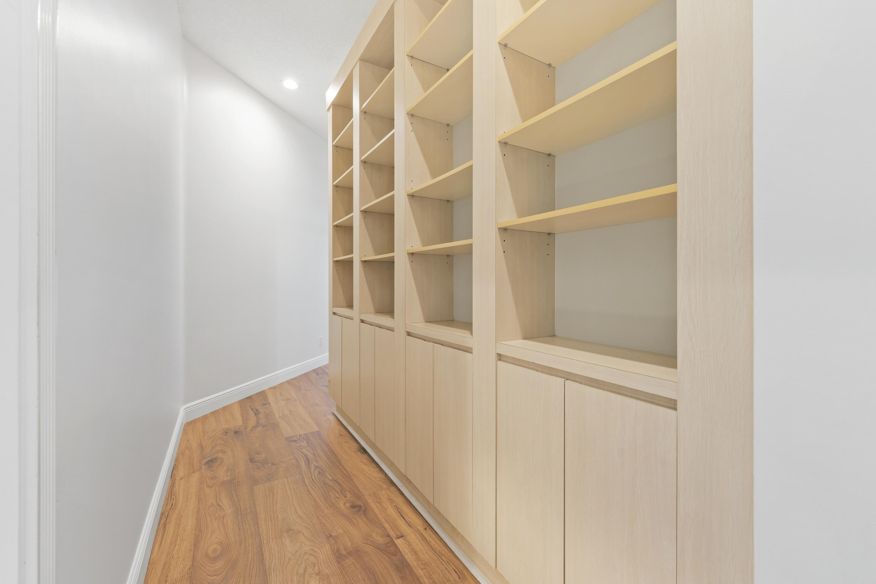 309 Kelsey Park Circle Property Photo 28
