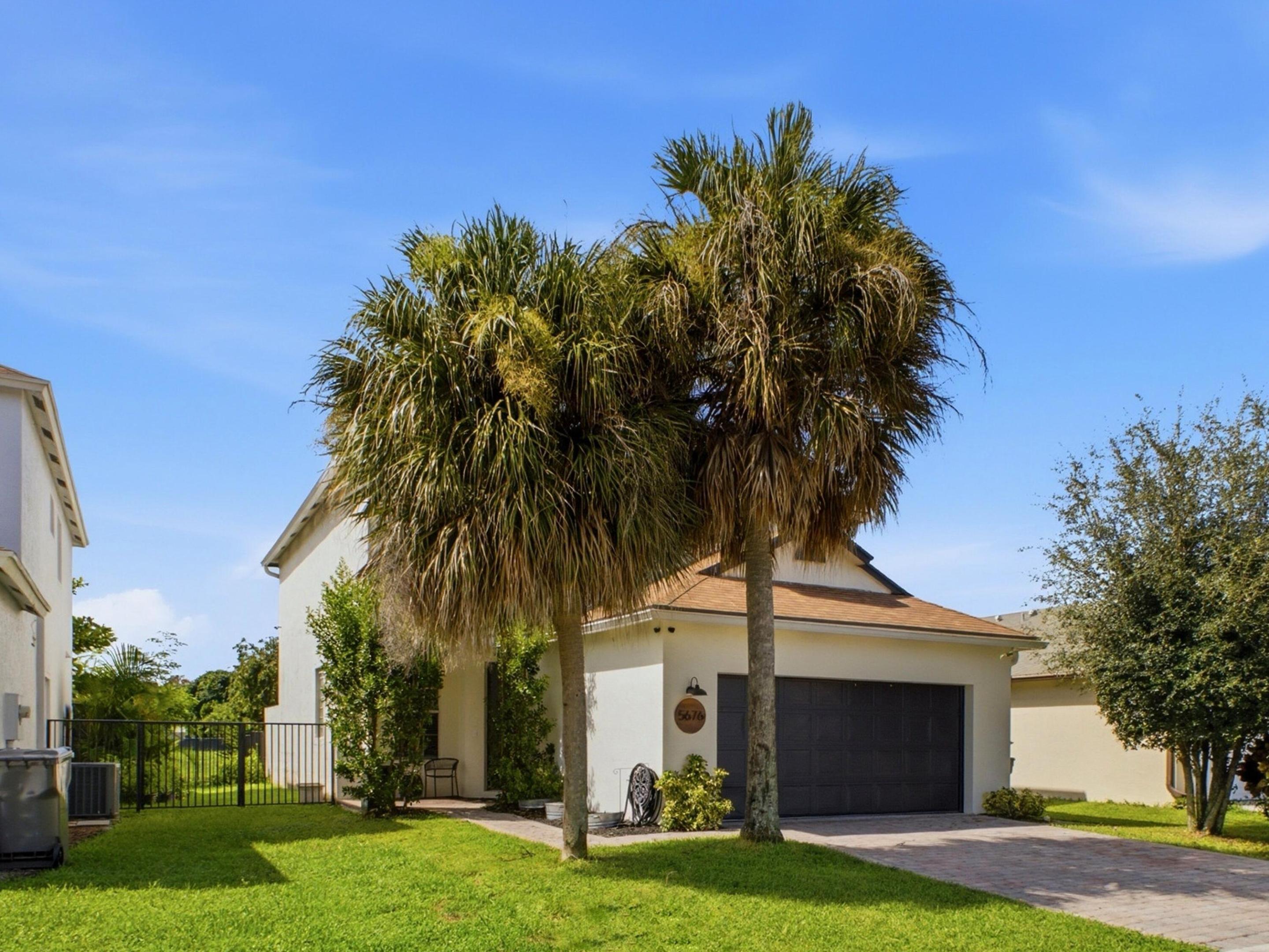 5676 Azalea Circle Property Photo 1