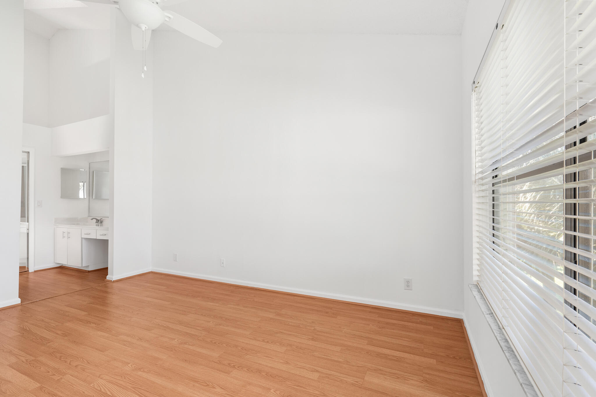 8049 Aberdeen Drive 202 Property Photo 17