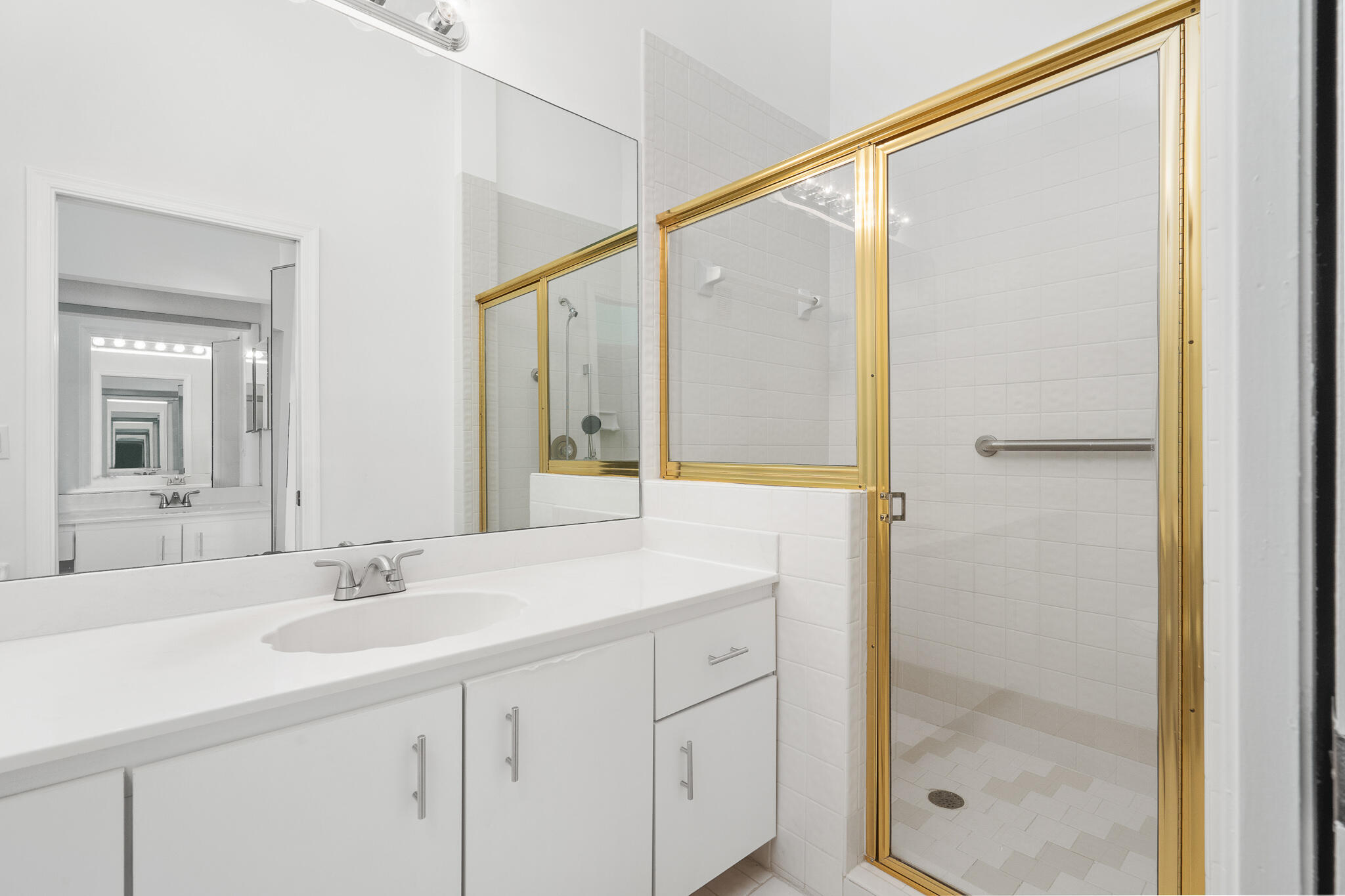 8049 Aberdeen Drive 202 Property Photo 20