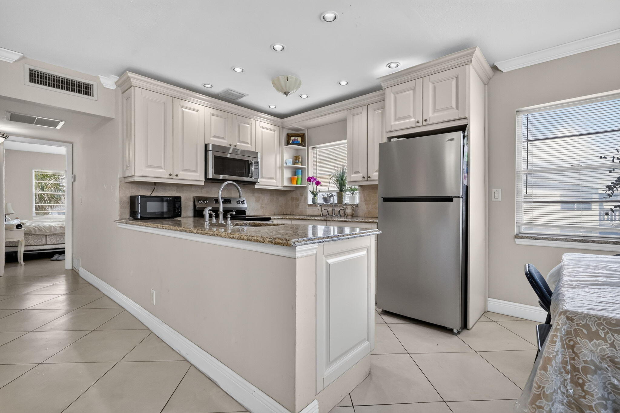 181 COVENTRY H Property Photo 1