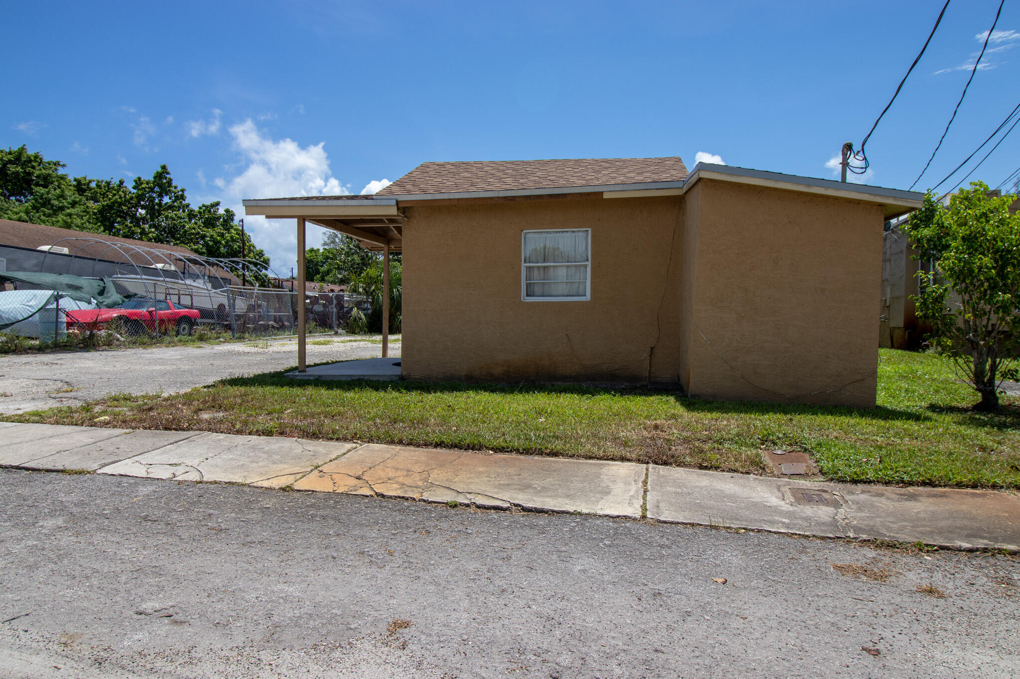 242 Sw 7th Court Property Photo 1