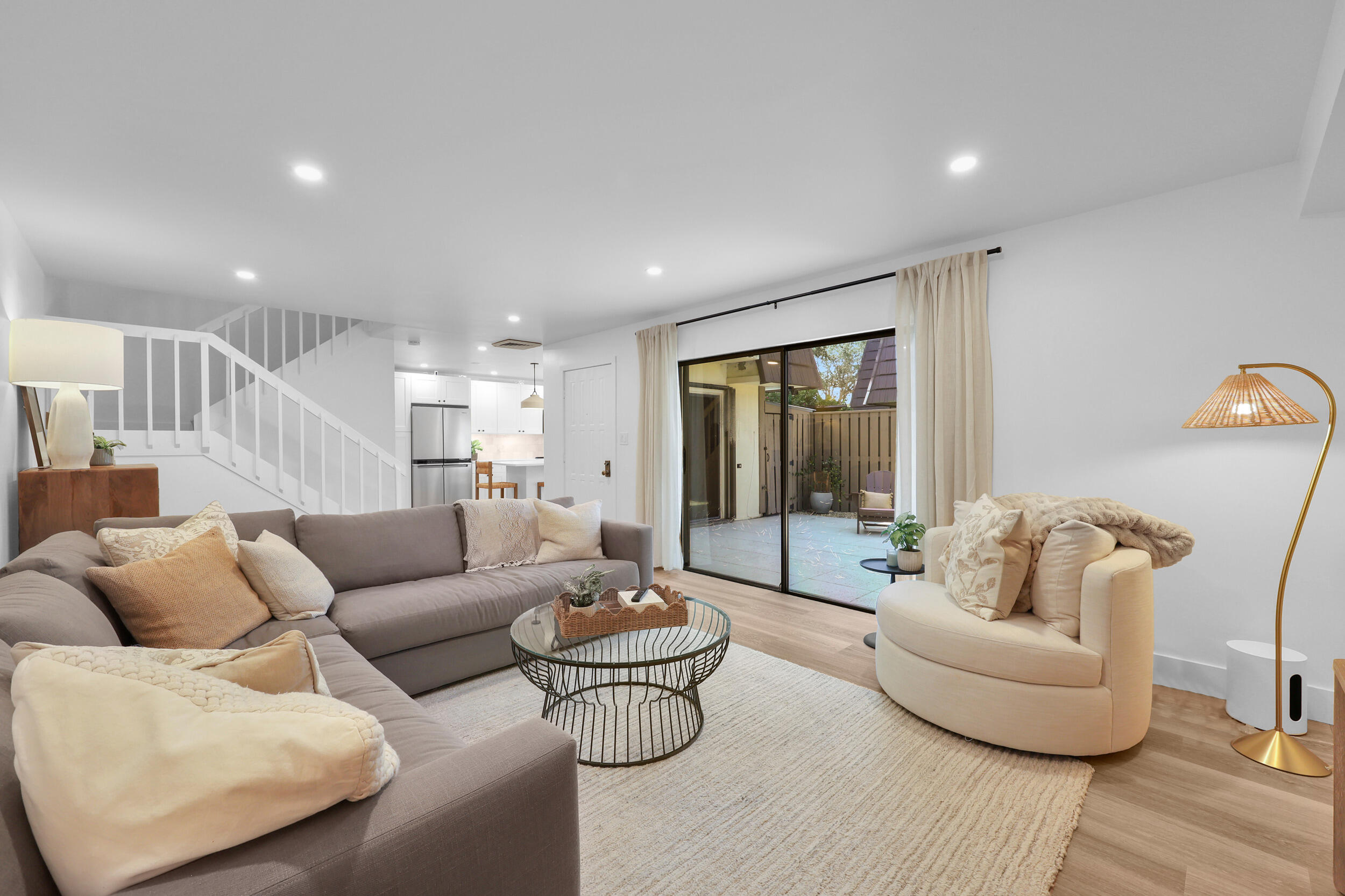 623 6th Court Property Photo 1
