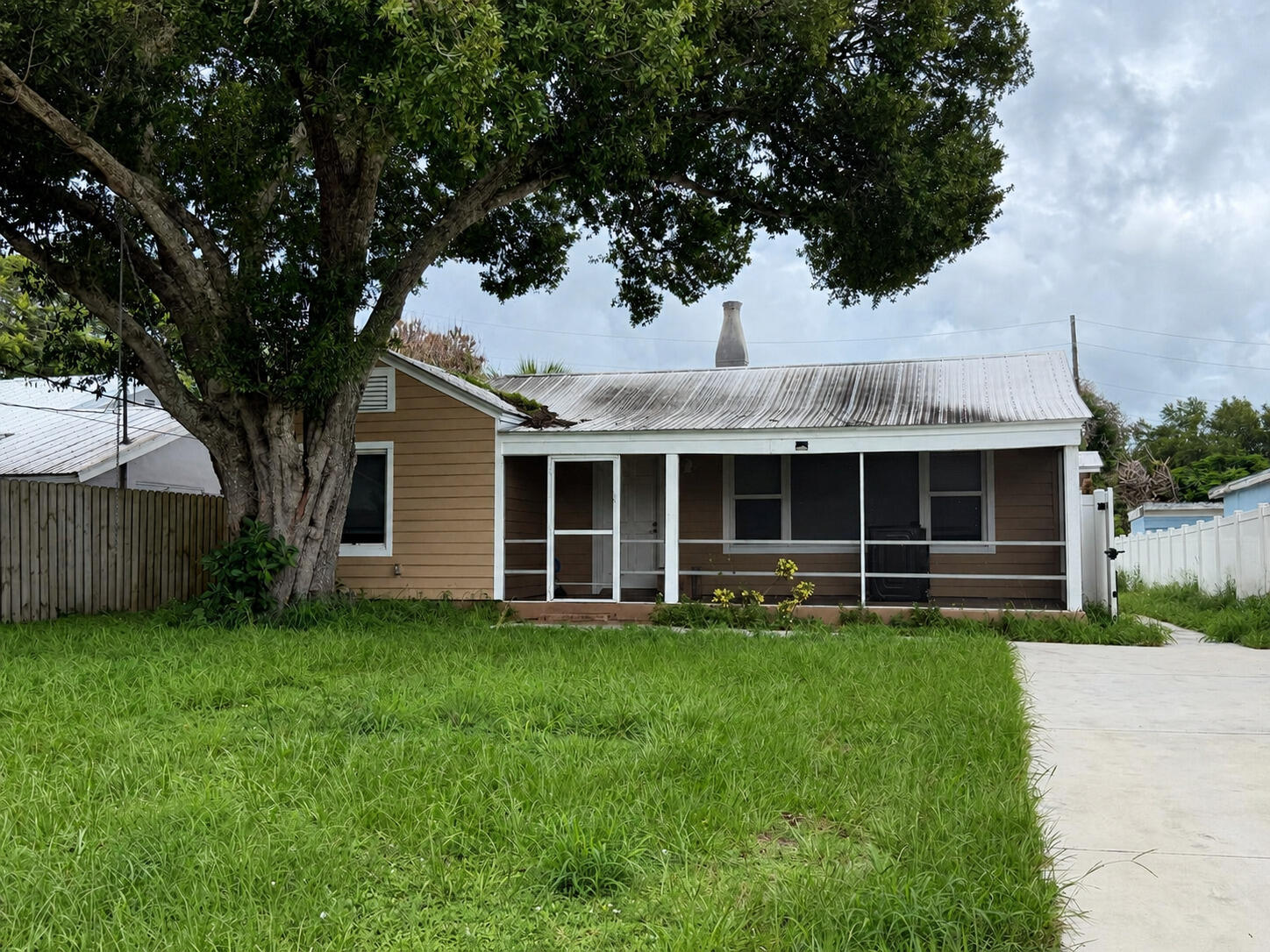 1204 Easter Avenue Property Photo 1