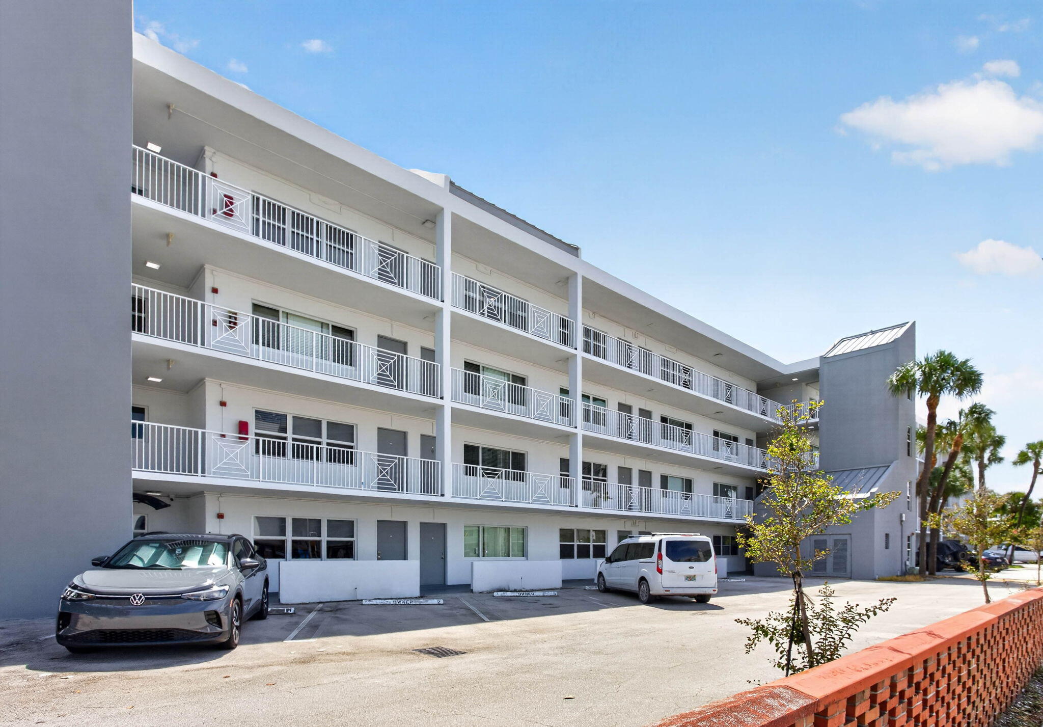 2840 NE 14th Street Causeway 109